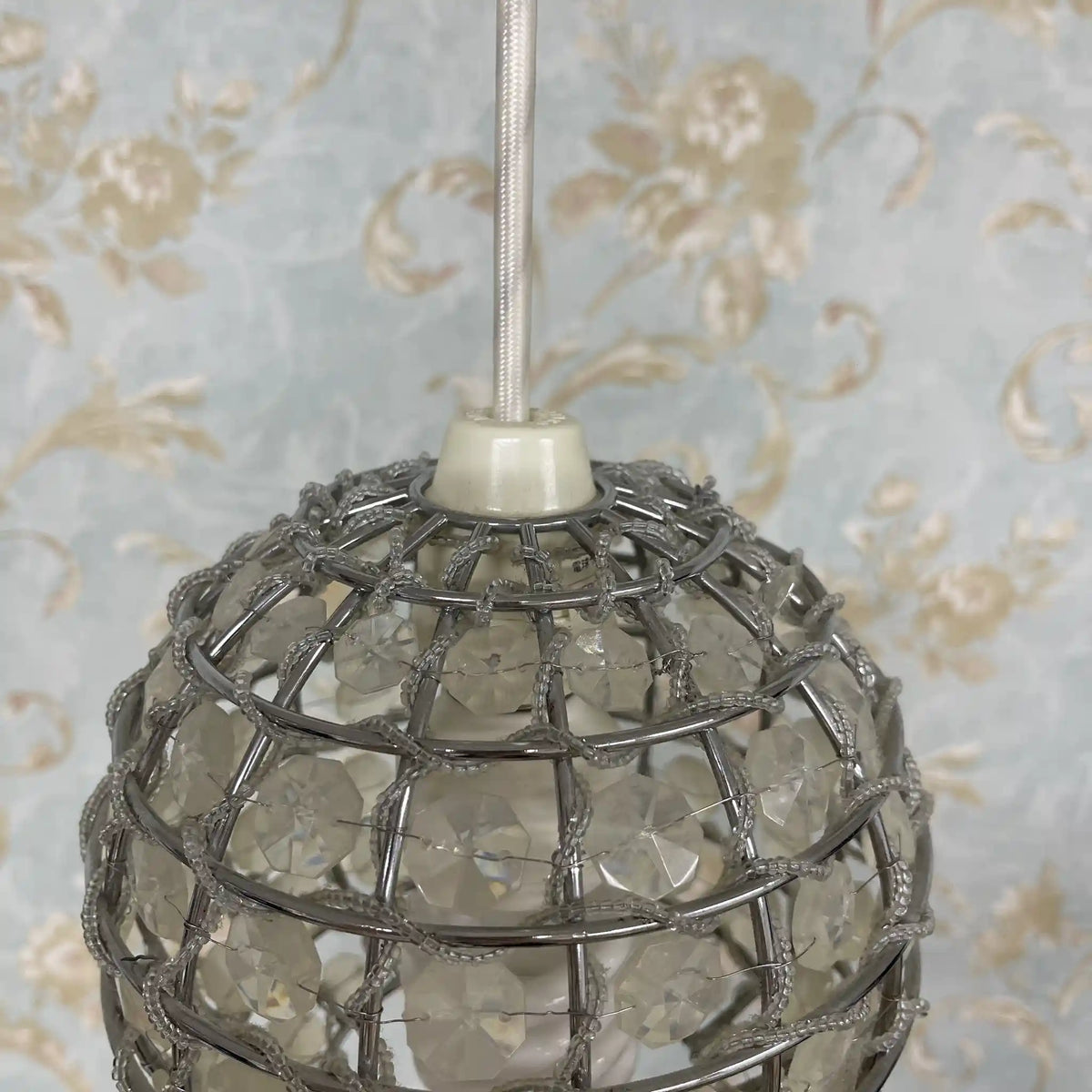 Pendant light (lighting) / elegant, glass beads, ceiling lighting, indirect lighting, mini chandelier / [Reuse]