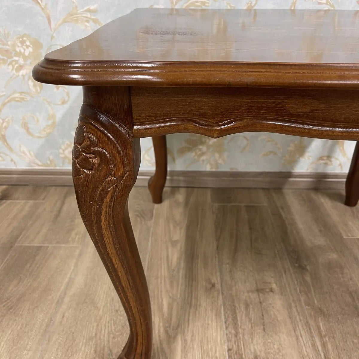 Low table / Italy / Inlay / [Antique]