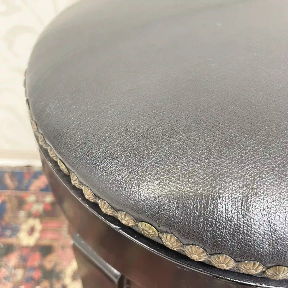 Counter chair (bar stool) / Genuine leather / Japan / Seat reupholstered, store fixtures, rotating, black, studs / [Vintage]