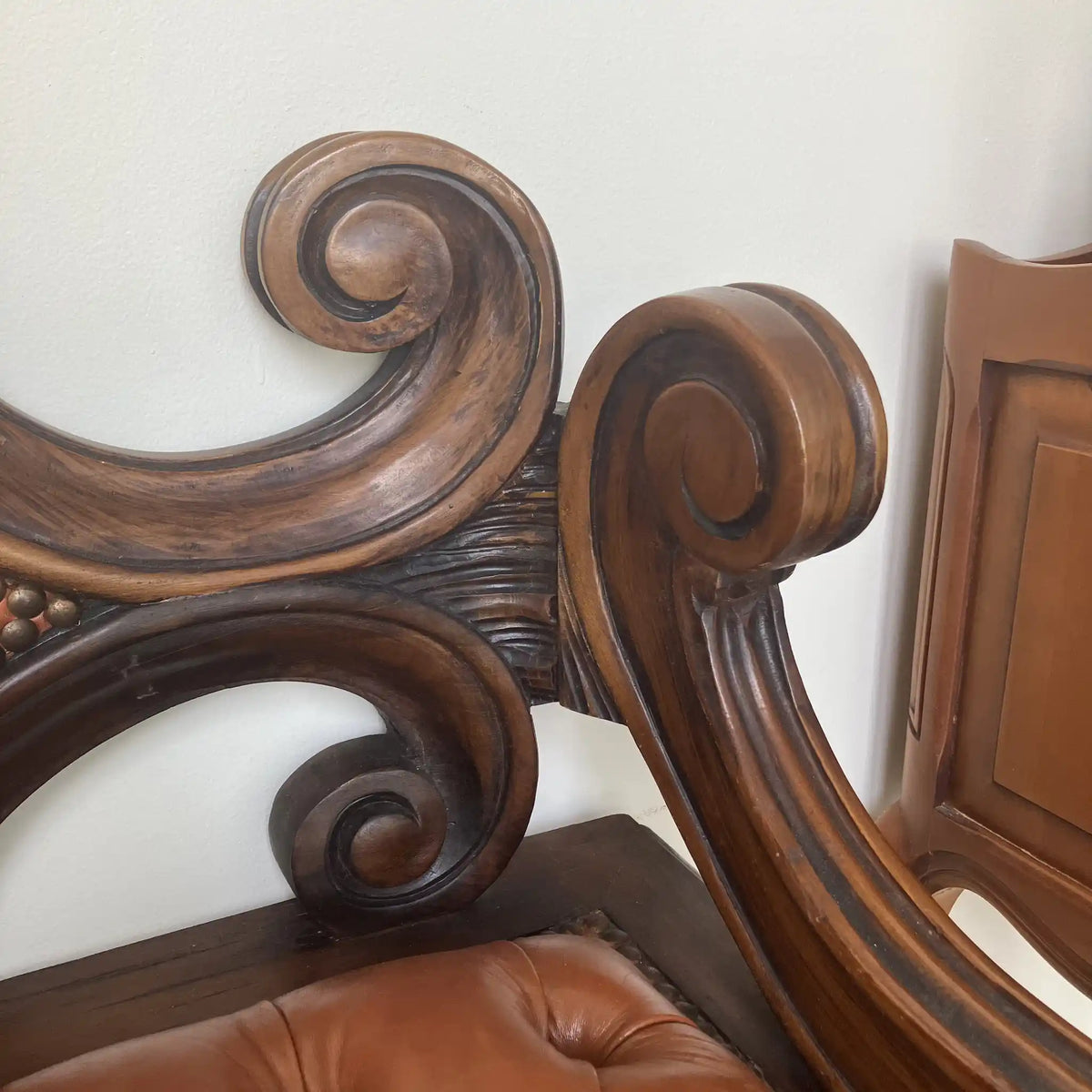 Sofa / British Classic / 20th Century / Genuine leather / Antique button tufting, all genuine leather upholstery / [Vintage]