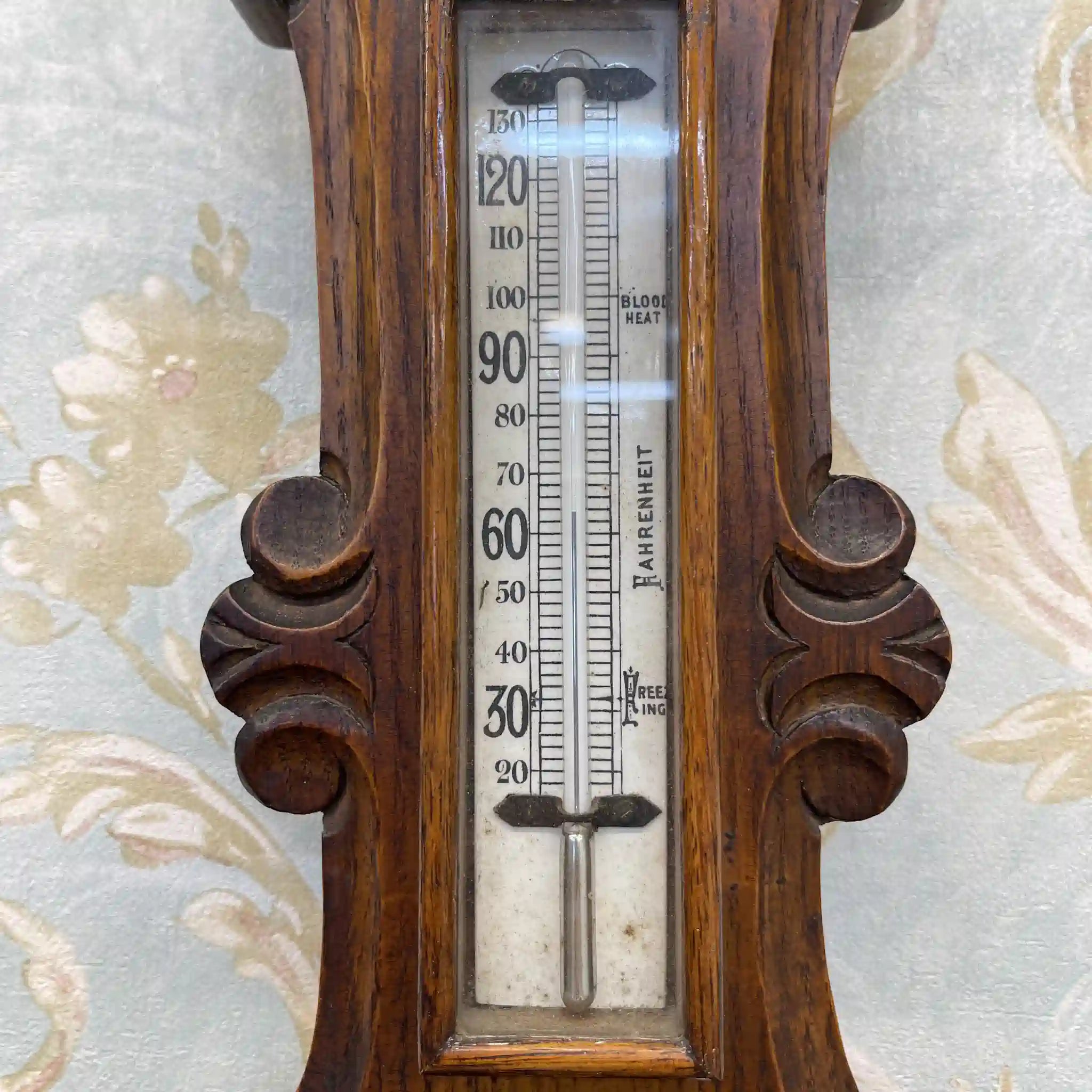 [Vintage] Aneroid barometer / Victorian style / Around 1900s (estimated) / Oak / England / With thermometer