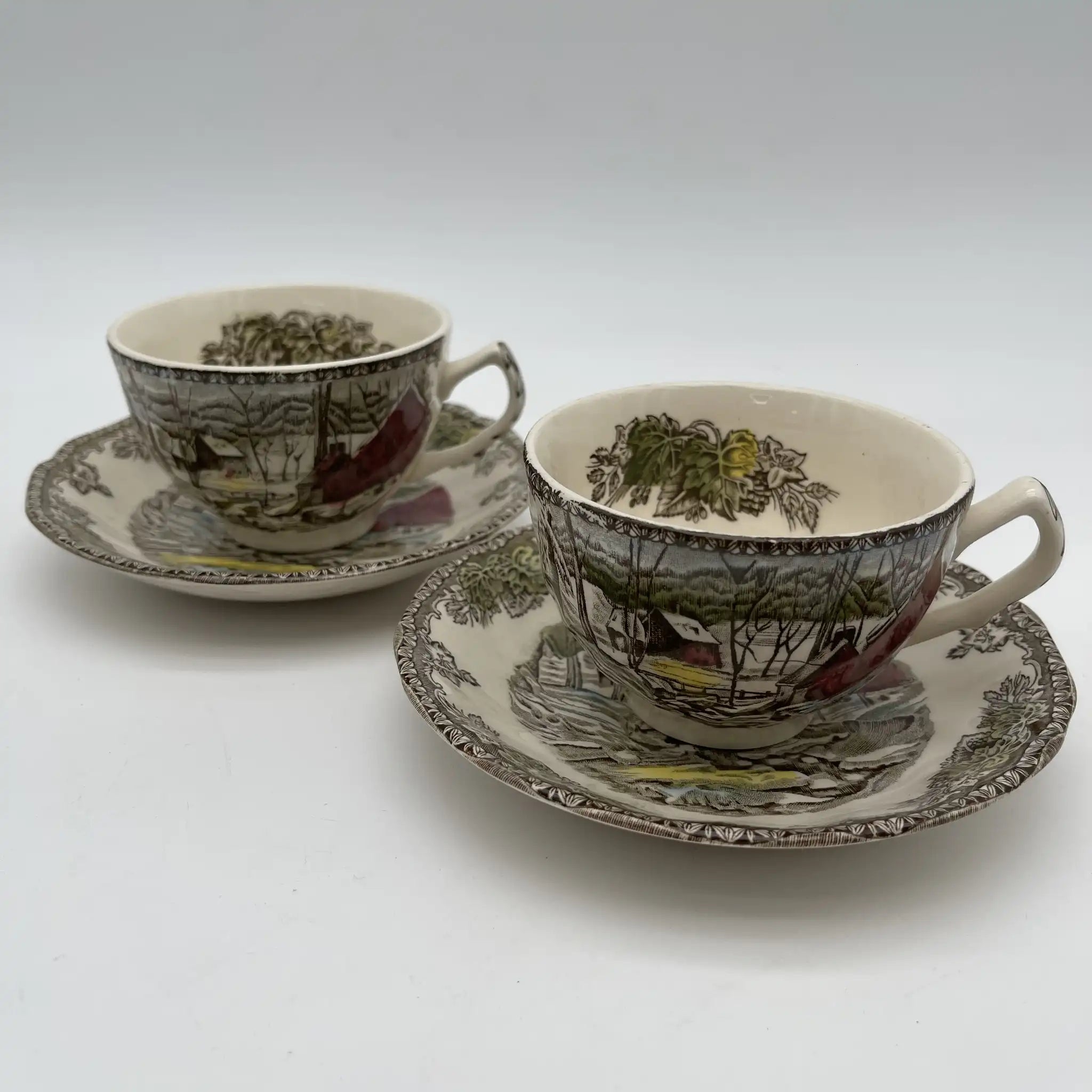 【ビンテージ】 カップ＆ソーサー2P＋スペアカップ1P / Johnson Brothers（ジョンソンブラザーズ) / The Friendly Village / The Ice House / 推定1950-1970年代 / アイアンストーン / イギリス / 銅版転写,雪景色,エドワーディアン・シェイプ