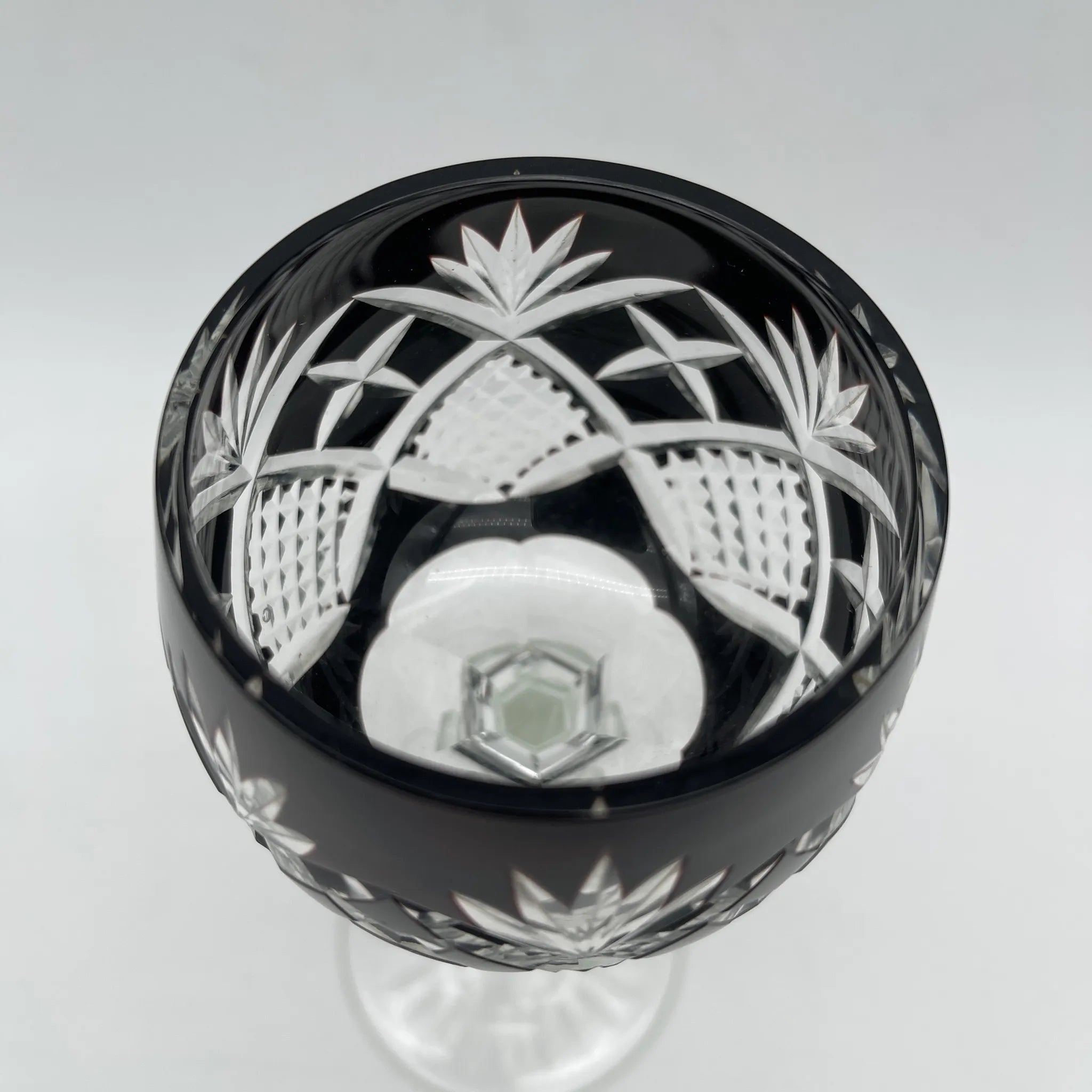 [Vintage] Wine glass / 20th century / Crystal glass / Europe / Cut glass, Covered glass