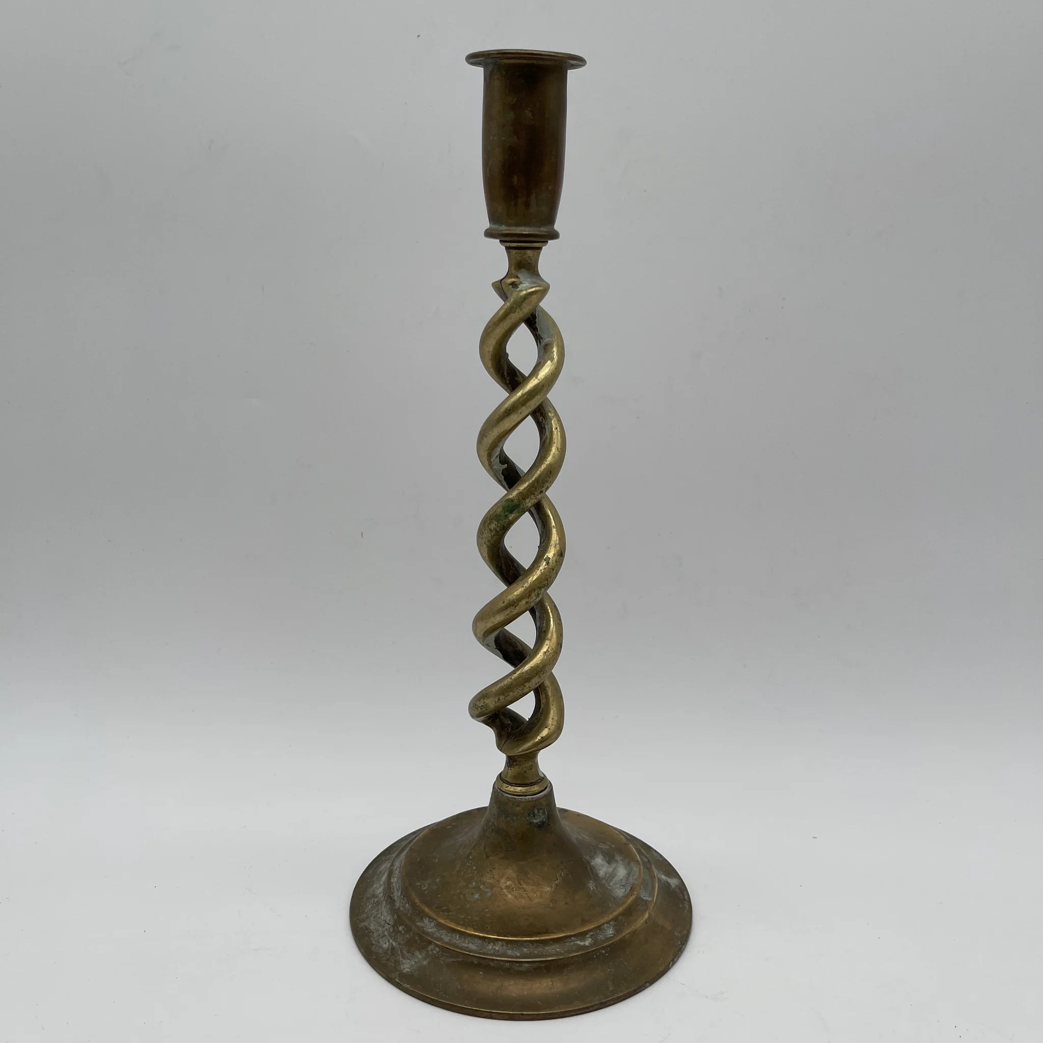 【アンティーク】 キャンドルスタンド (燭台) / ジャコビアン様式 / 推定19世紀後半 / 真鍮 / イギリス / バーリーシュガーツイスト