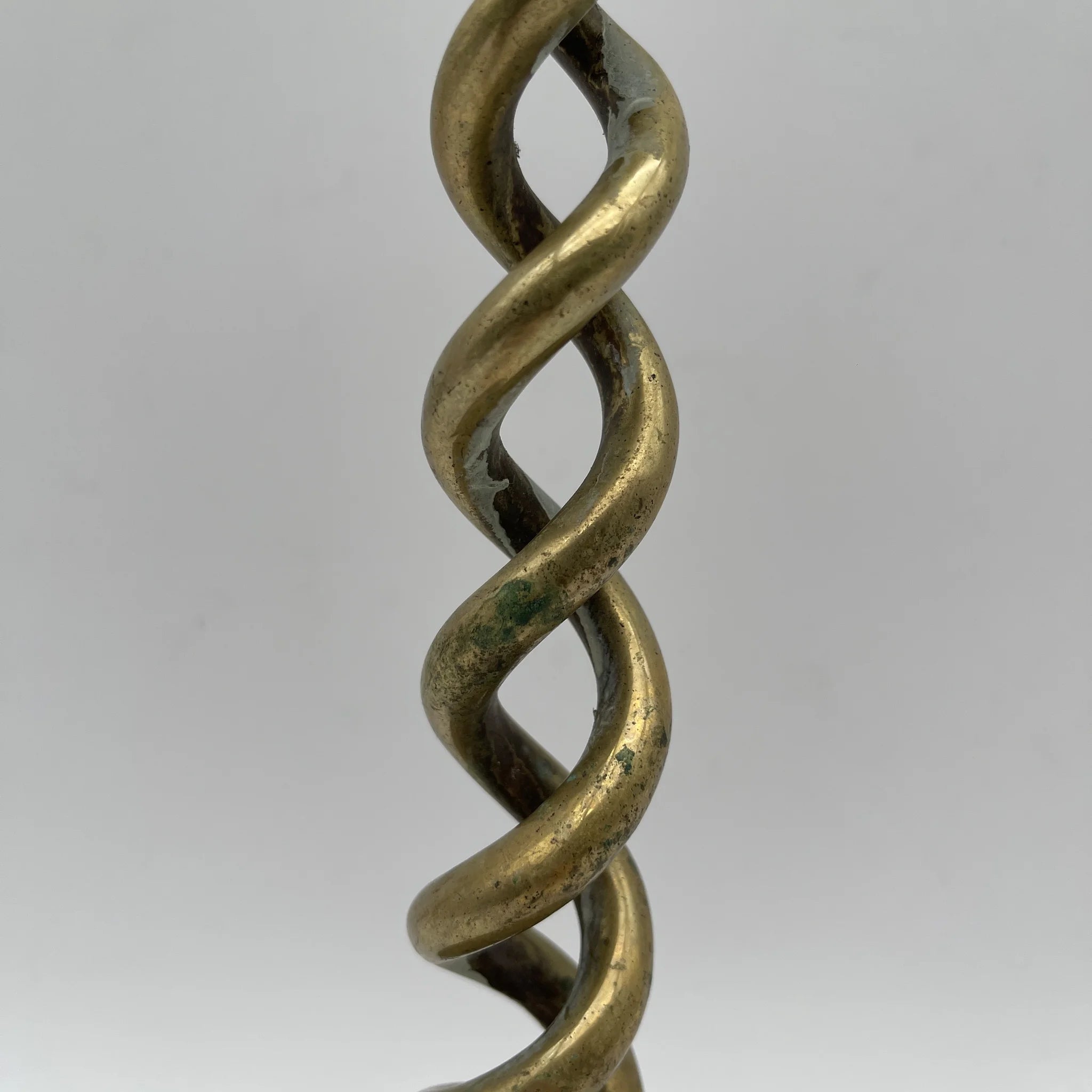 [Antique] Candle stand (candelabra) / Jacobean style / Estimated late 19th century / Brass / England / Barley Sugar Twist