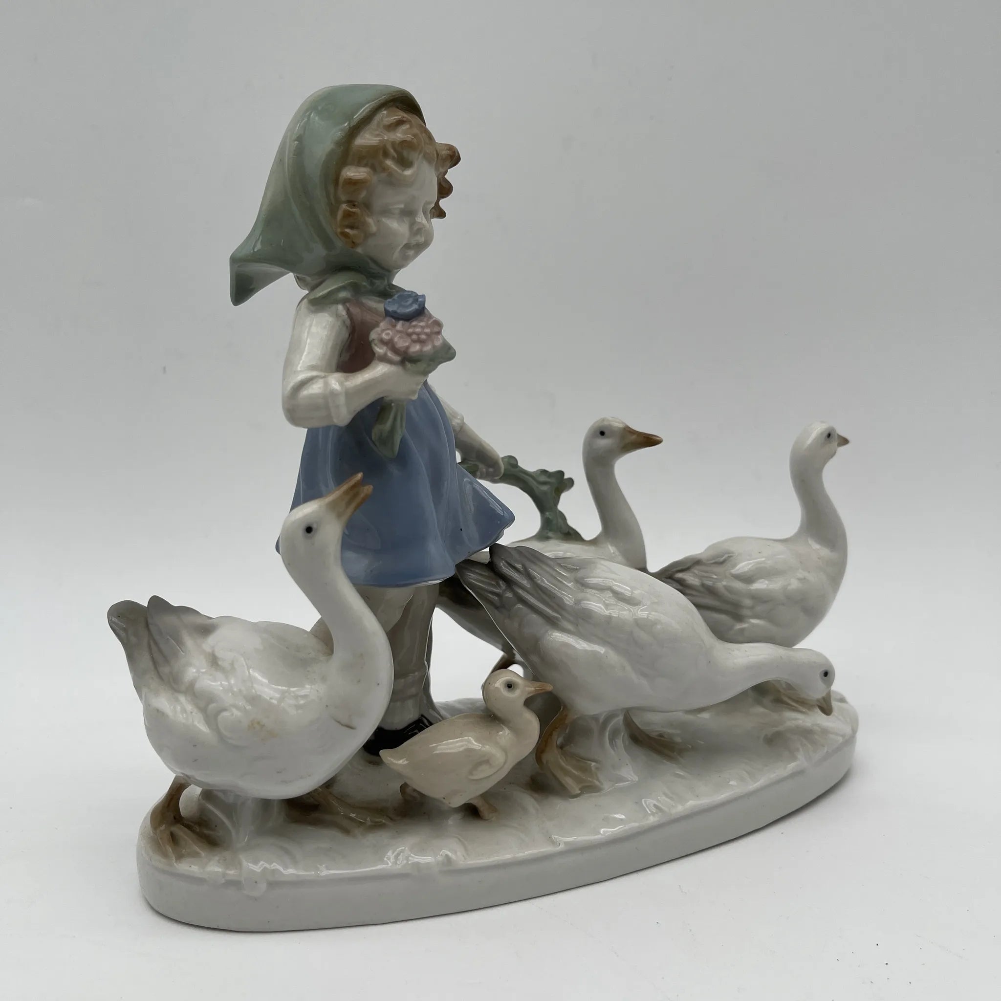 [Vintage] Figurine (ceramic doll) / Carl Scheidig / Gooseherd Girl / Estimated 1950-1970s / Porcelain / Germany / Hand painted, gloss finish