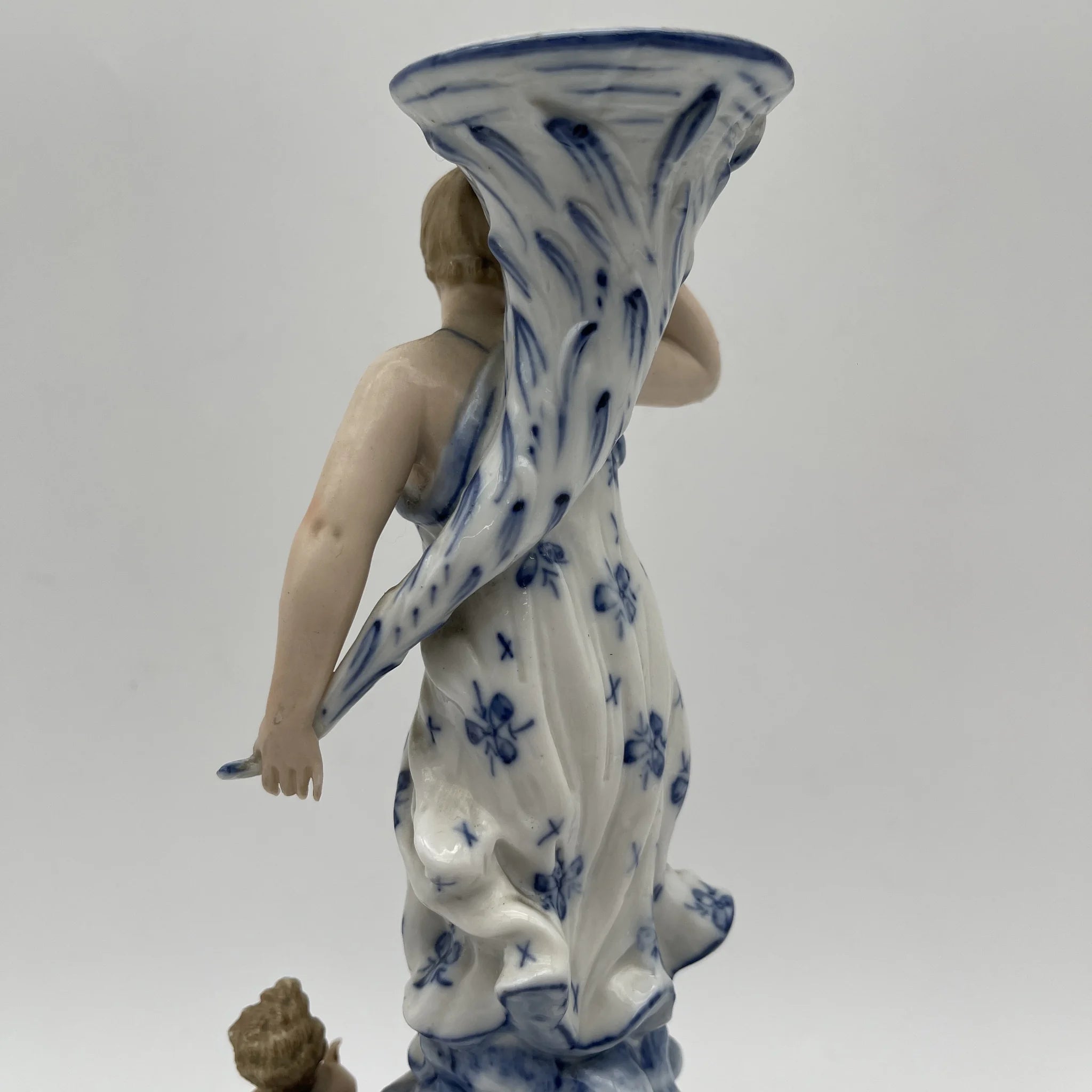 [Vintage] Candle stand (candelabra) / Estimated 1950-170s / Porcelain / England / Hand painted