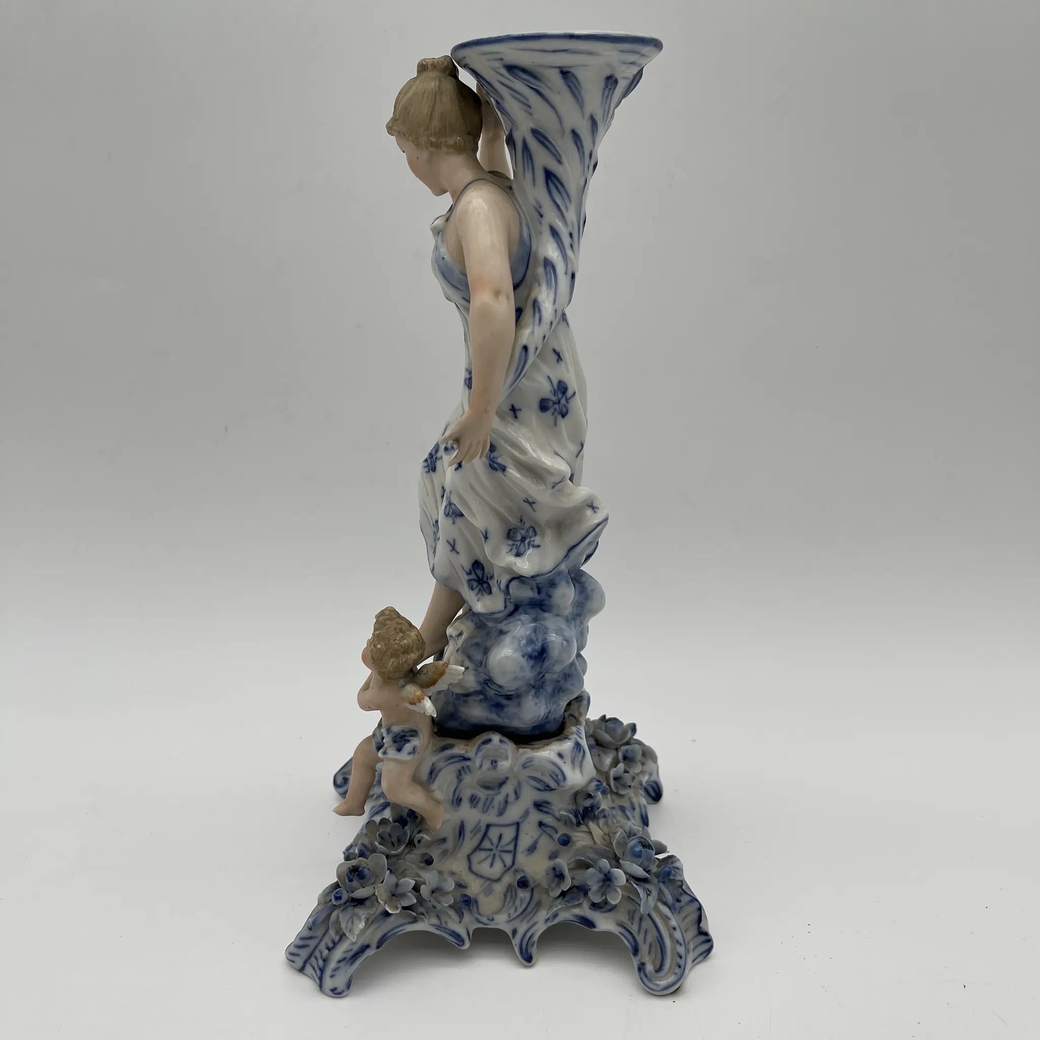 [Vintage] Candle stand (candelabra) / Estimated 1950-170s / Porcelain / England / Hand painted
