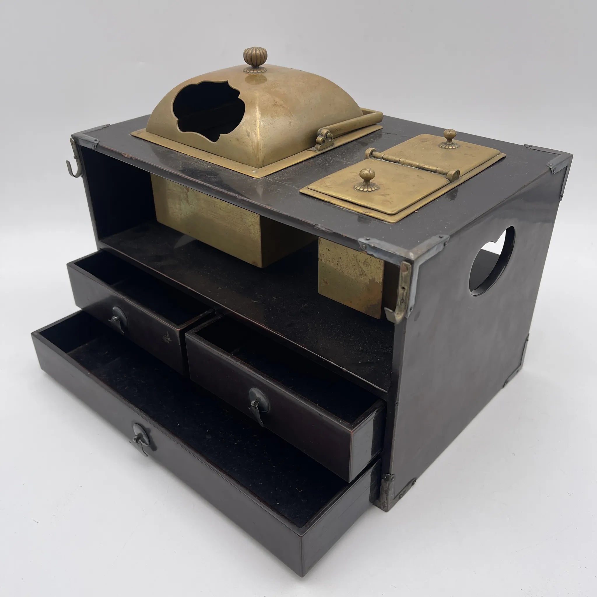 【古董品】烟盒（小柜橱型）/明治-大正（推测）/漆器/日本