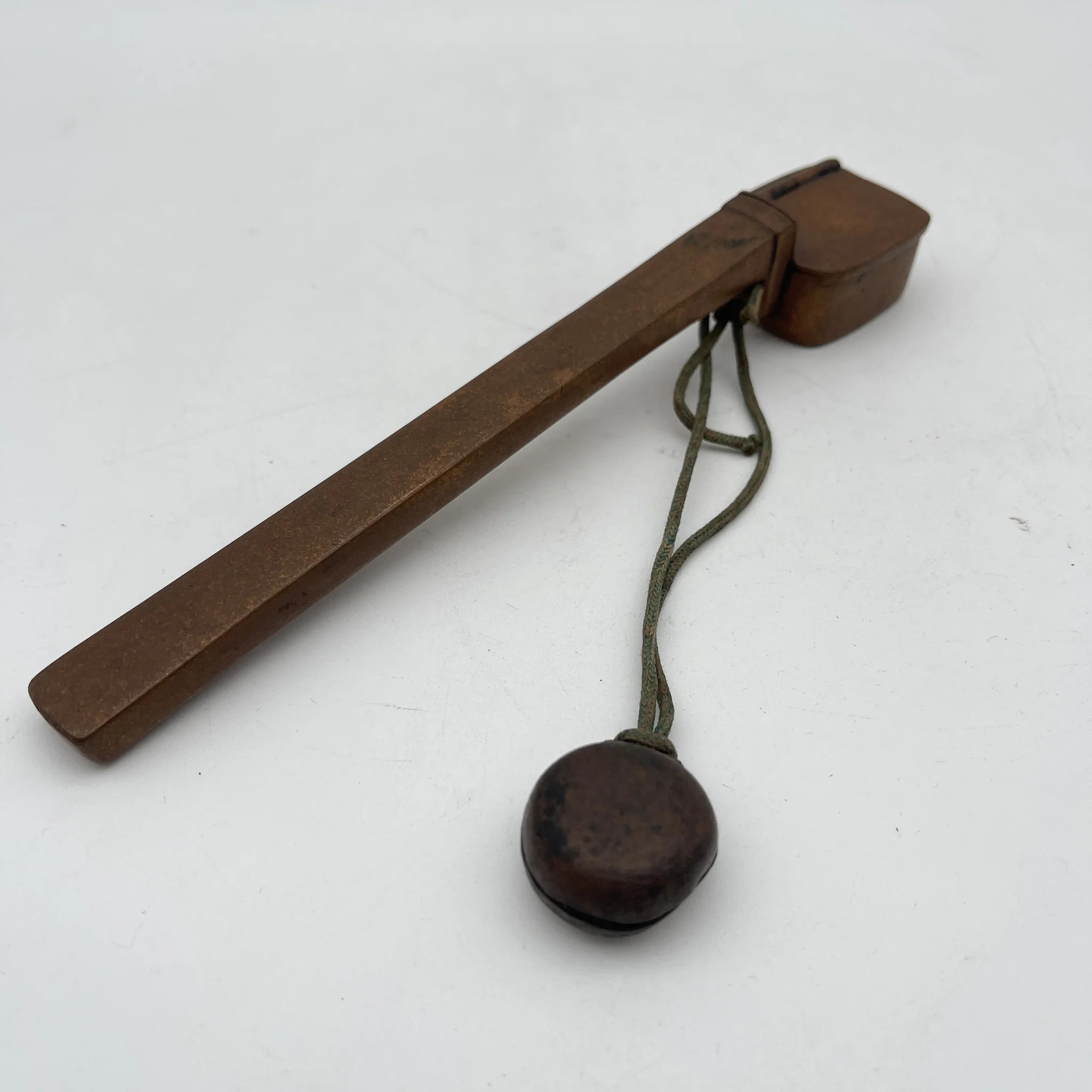 【骨董品】 矢立 (携帯筆記用具) / 江戸末期-明治 (推定) / 銅 / 日本 / 筆入れ, 墨壺