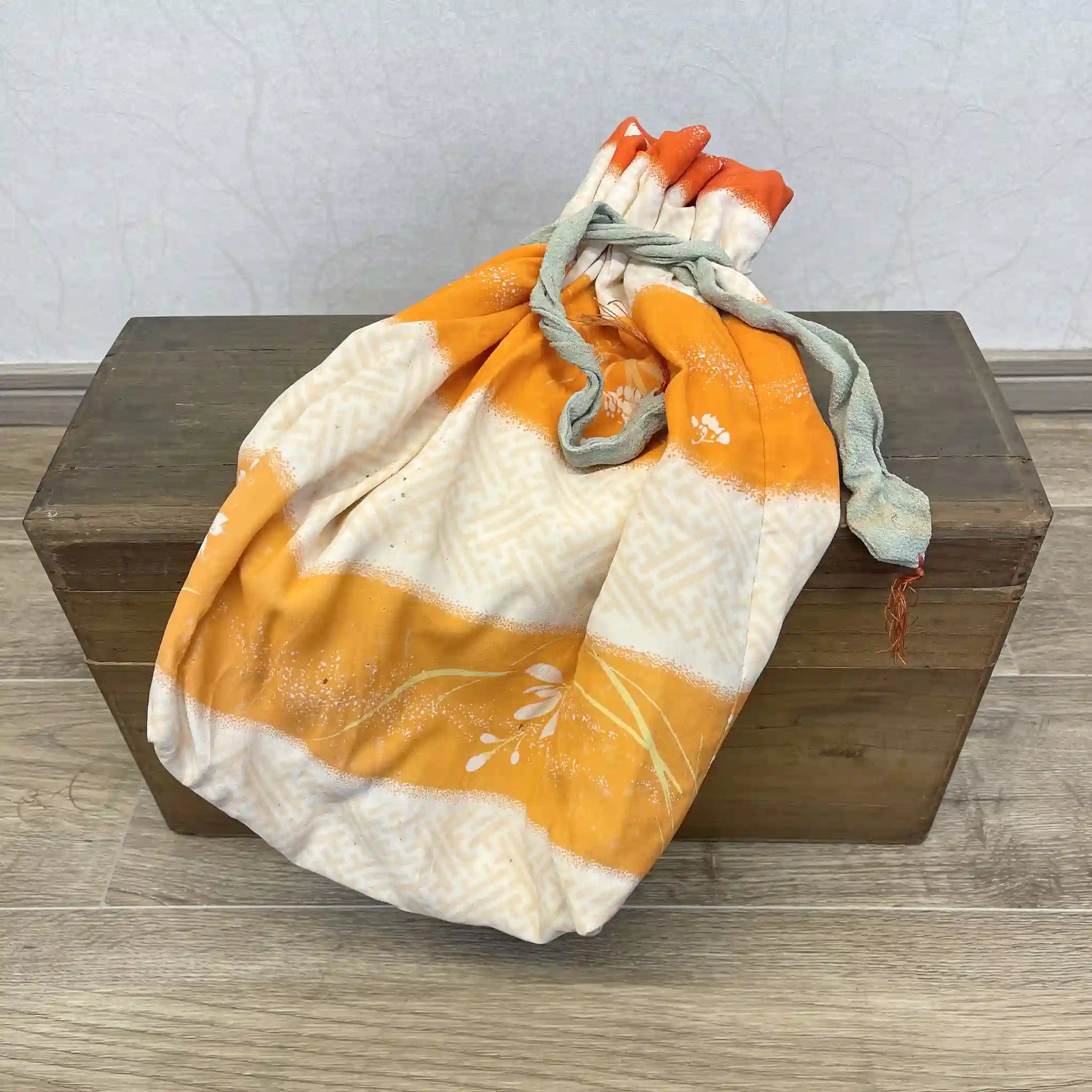 【骨董品】 三味線 / 紅木材 / 日本