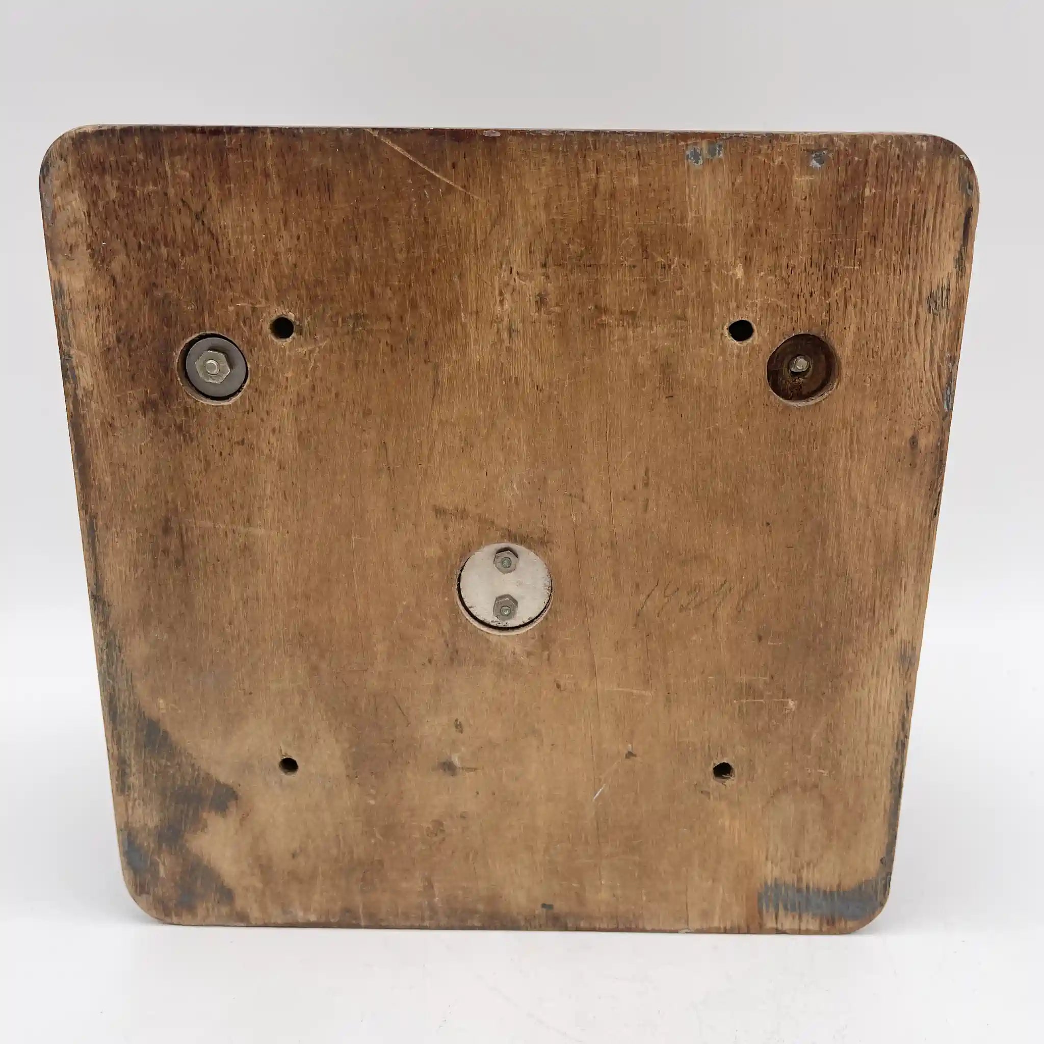 [Antique] 24-hour clock (table clock) / 1930-1950s (estimated) / Oak wood / England / 24-hour dial, Arare group
