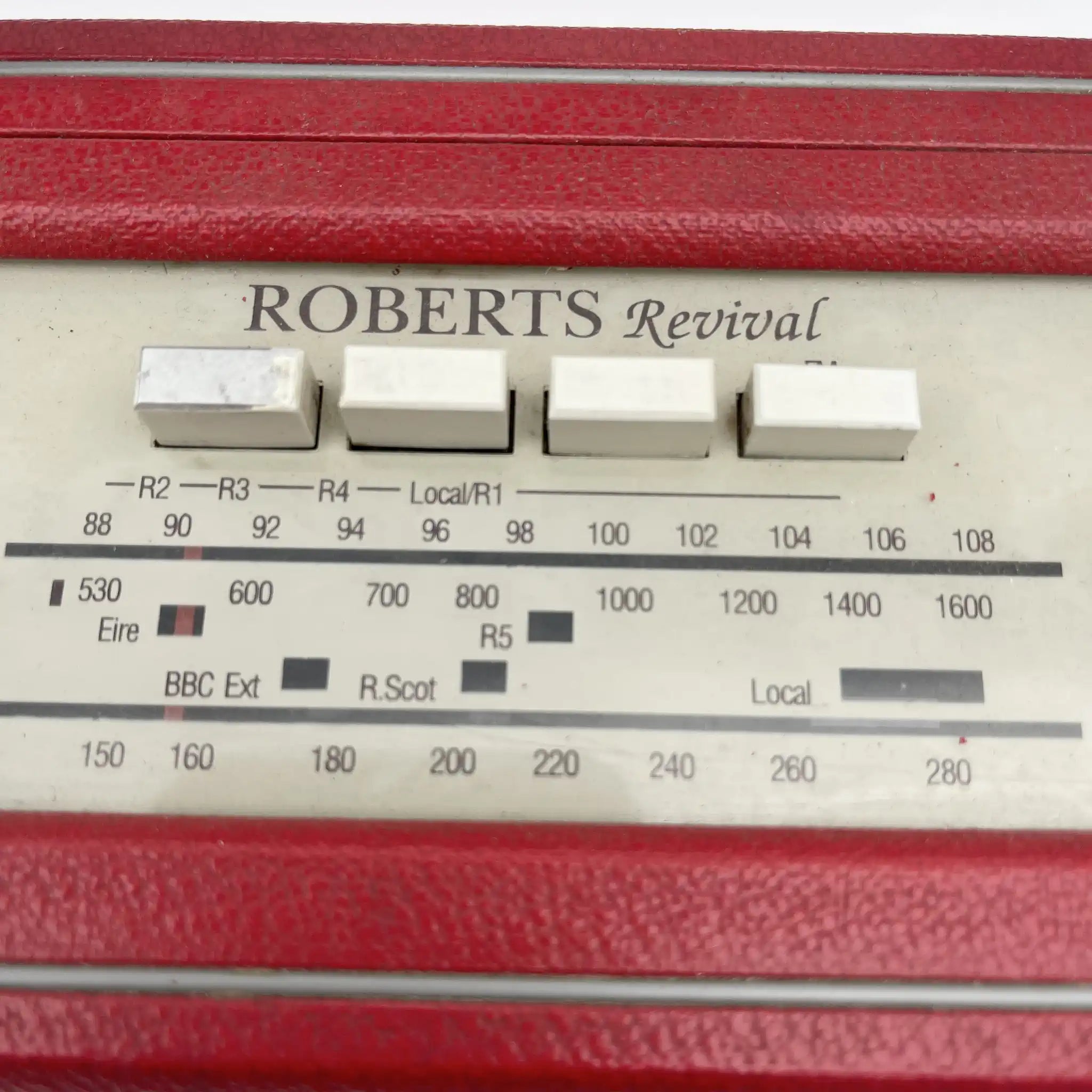 [Vintage] Portable radio / Roberts Radio / REVIVAL 500 / 1990-2000s / Synthetic leather / United Kingdom / Royal Warrant, Wooden cabinet acoustics