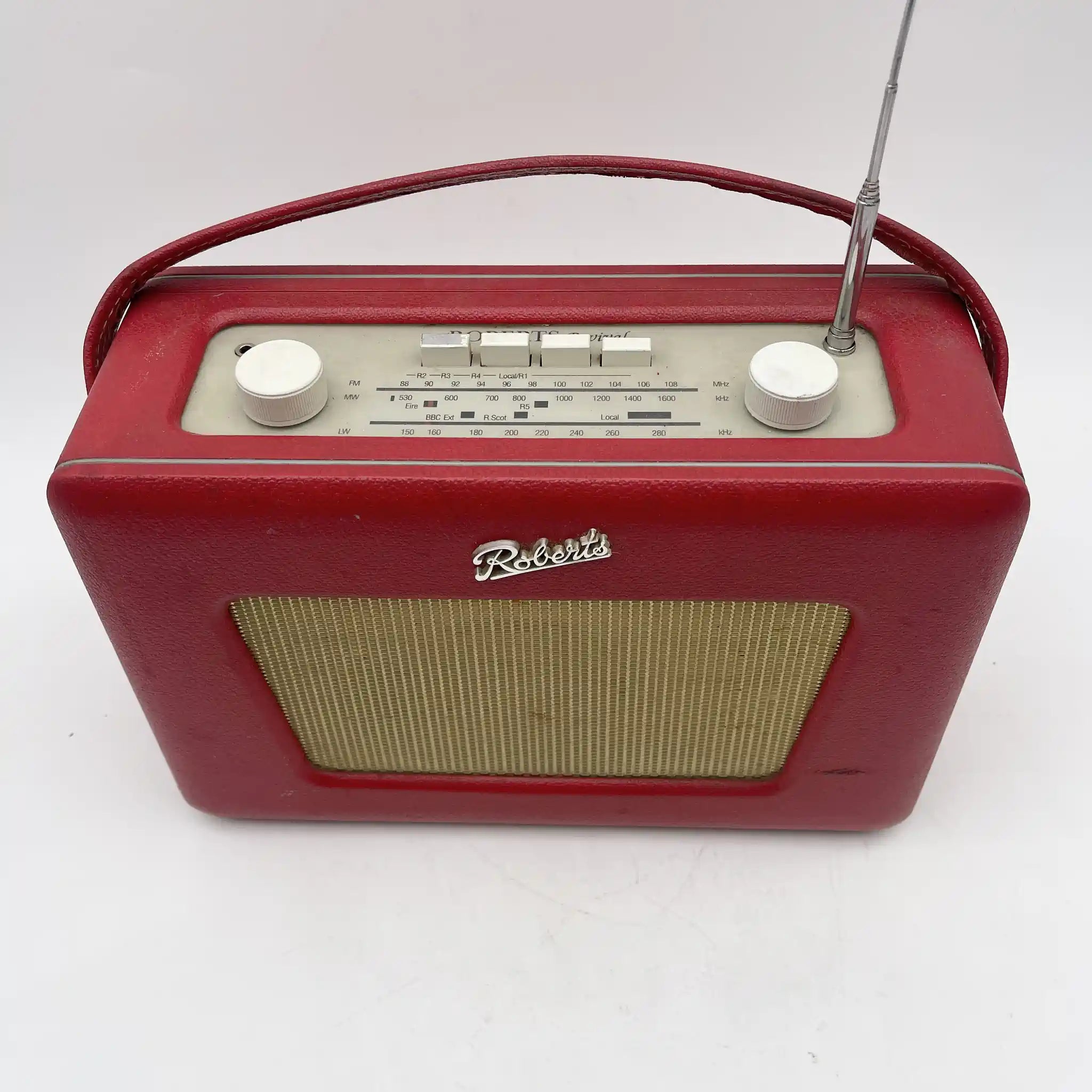 [Vintage] Portable radio / Roberts Radio / REVIVAL 500 / 1990-2000s / Synthetic leather / United Kingdom / Royal Warrant, Wooden cabinet acoustics