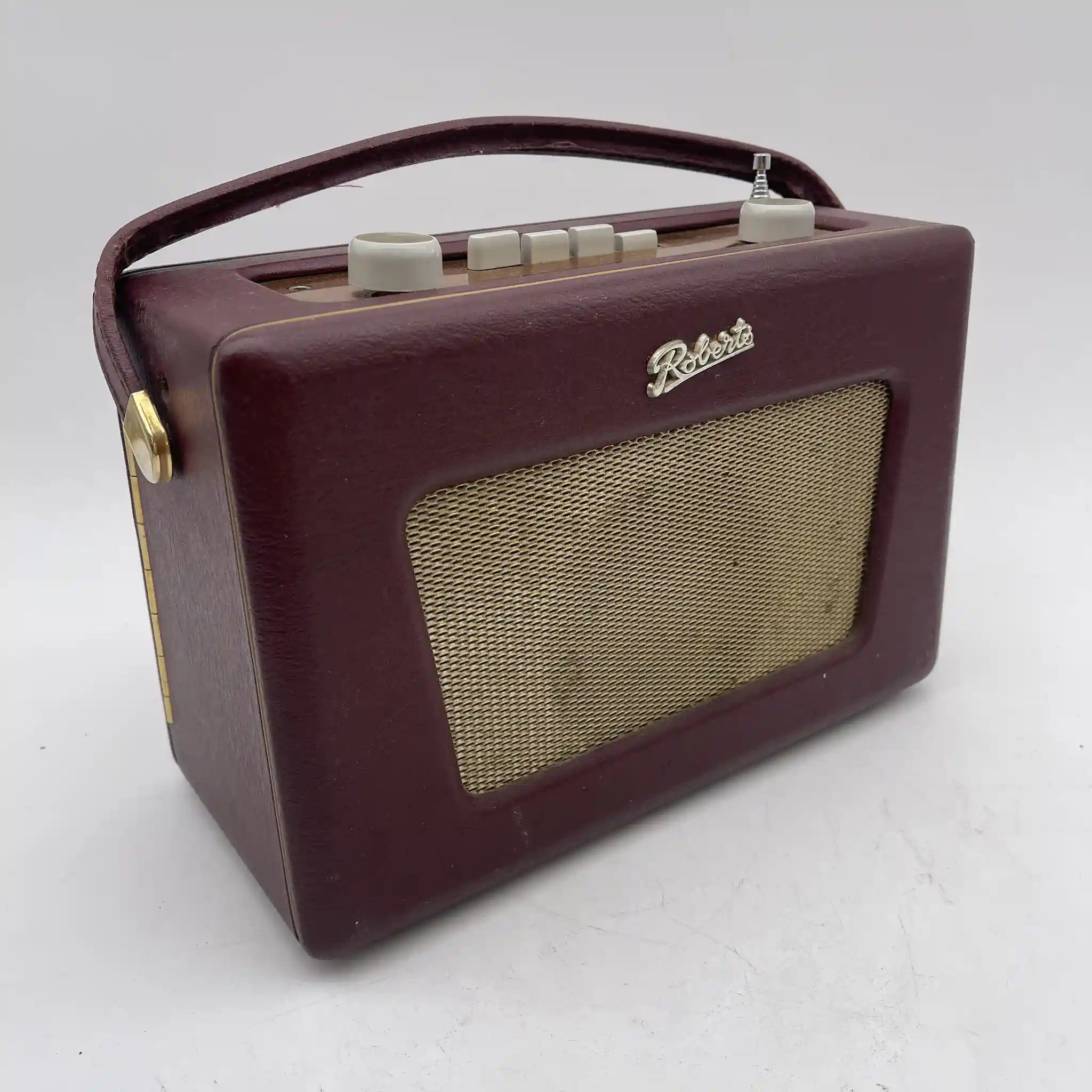 [Vintage] Portable radio / Roberts Radio / R550 / 1990-2000s / Synthetic leather / England / Warrant to the British Royal Family, Wooden cabinet acoustics