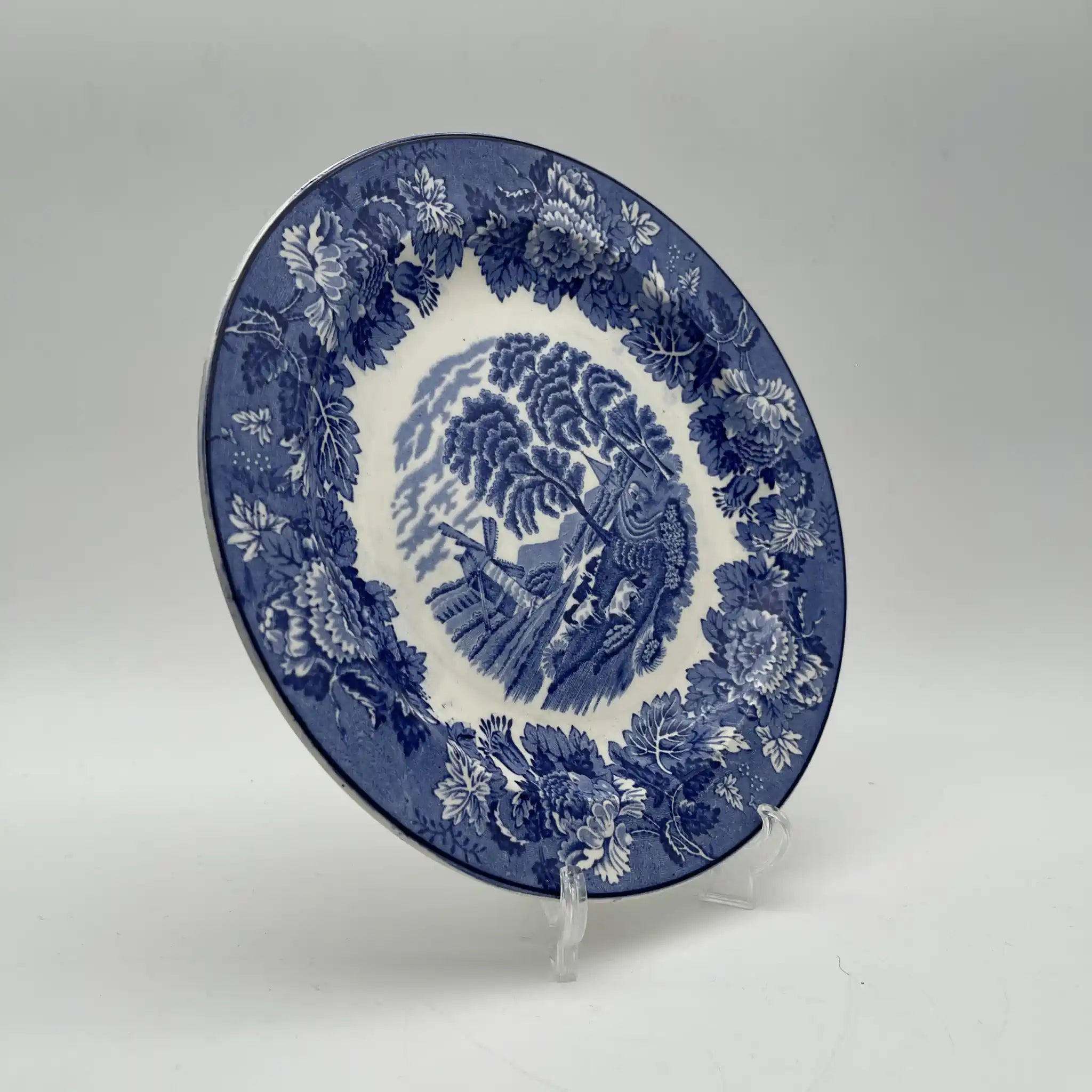 [Vintage] Dinner plate (main plate) / Wood & Sons / English Scenery / 1940-1960s (estimated) / Ironstone / England / Blue & White, Copperplate transfer, British countryside scene