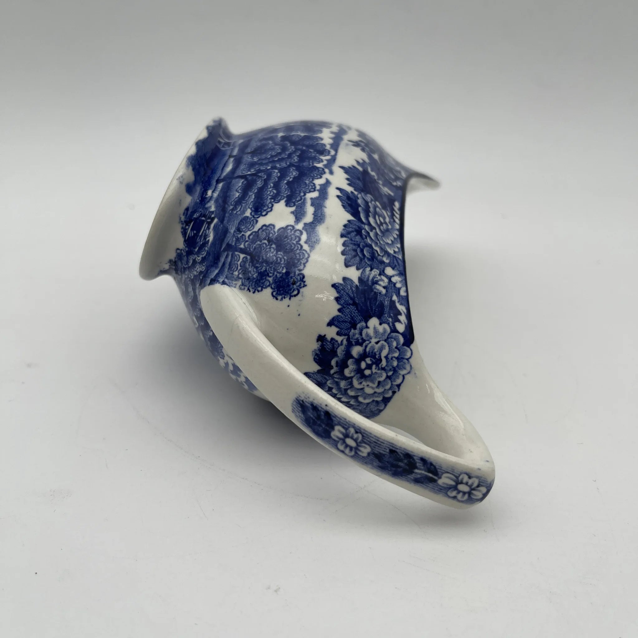 [Vintage] Gravy Boat (Saucière/Sauce Boat) / Wood & Sons / English Scenery / 1940-1960s (estimated) / Ironstone / England / Blue & White, Copperplate transfer, British countryside scene