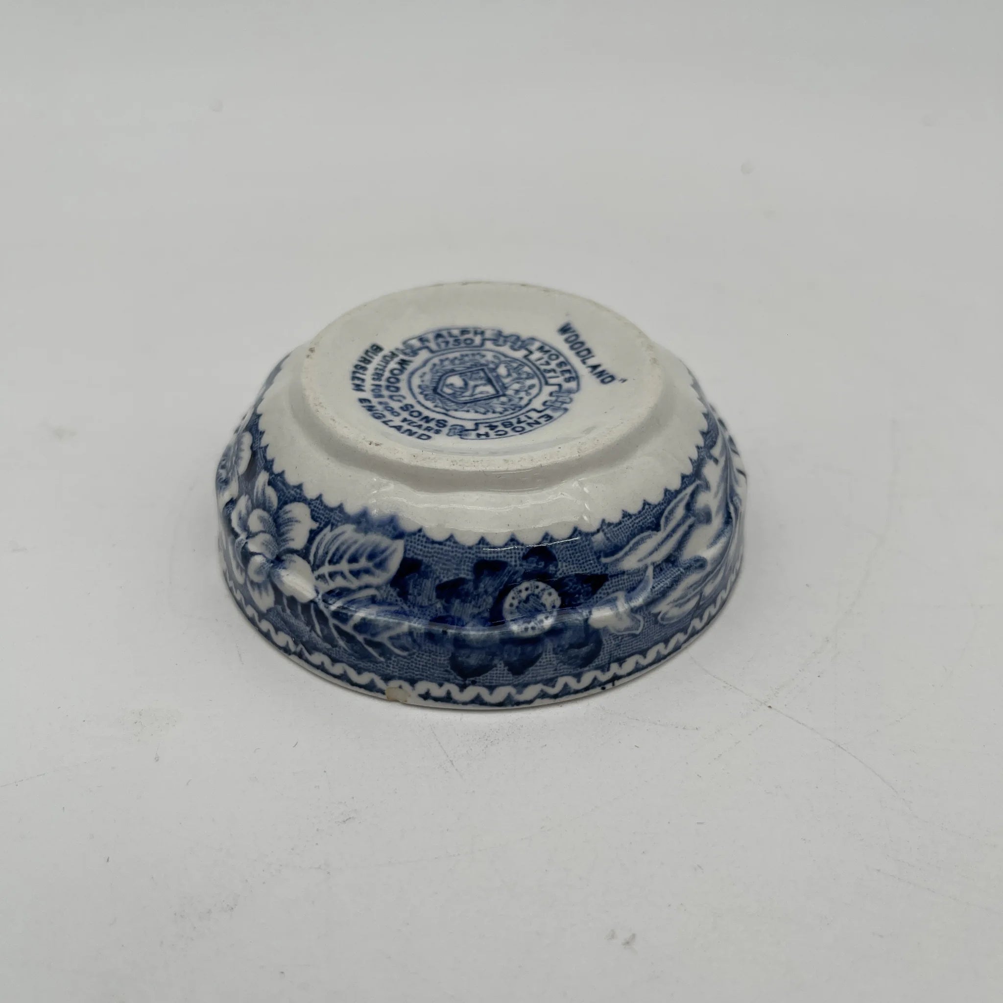[Vintage] Fruit bowl (small bowl) / Wood & Sons / Woodland / 1950-1970s (estimated) / Ironstone / England / Blue & White, Copperplate transfer, British countryside scene