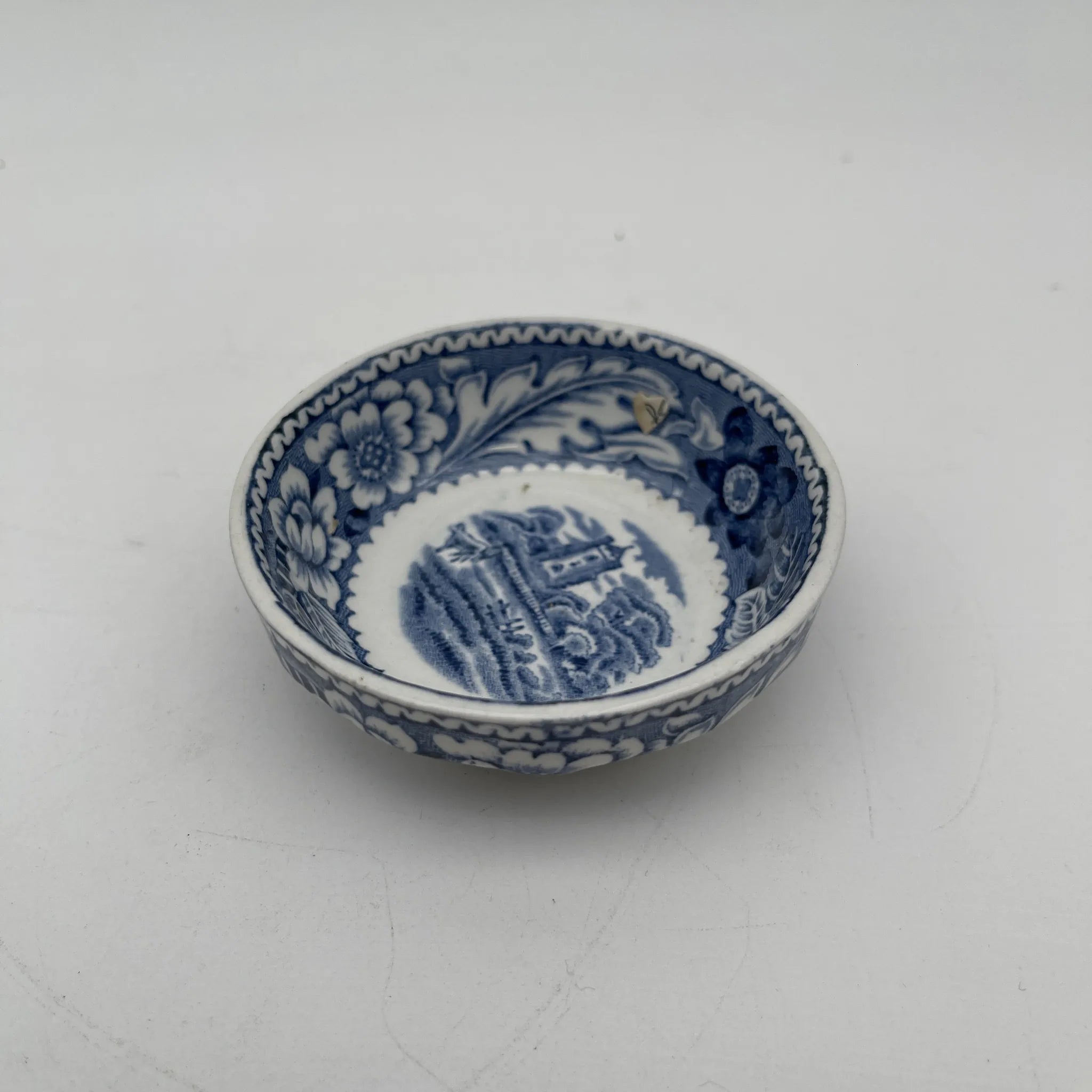 【ビンテージ】 フルーツボウル (小鉢) / Wood＆Sons (ウッド&サンズ) / Woodland / 1950-1970年代 (推定) / アイアンストーン / イギリス / ブルー＆ホワイト, 銅版転写, 英国田園風景