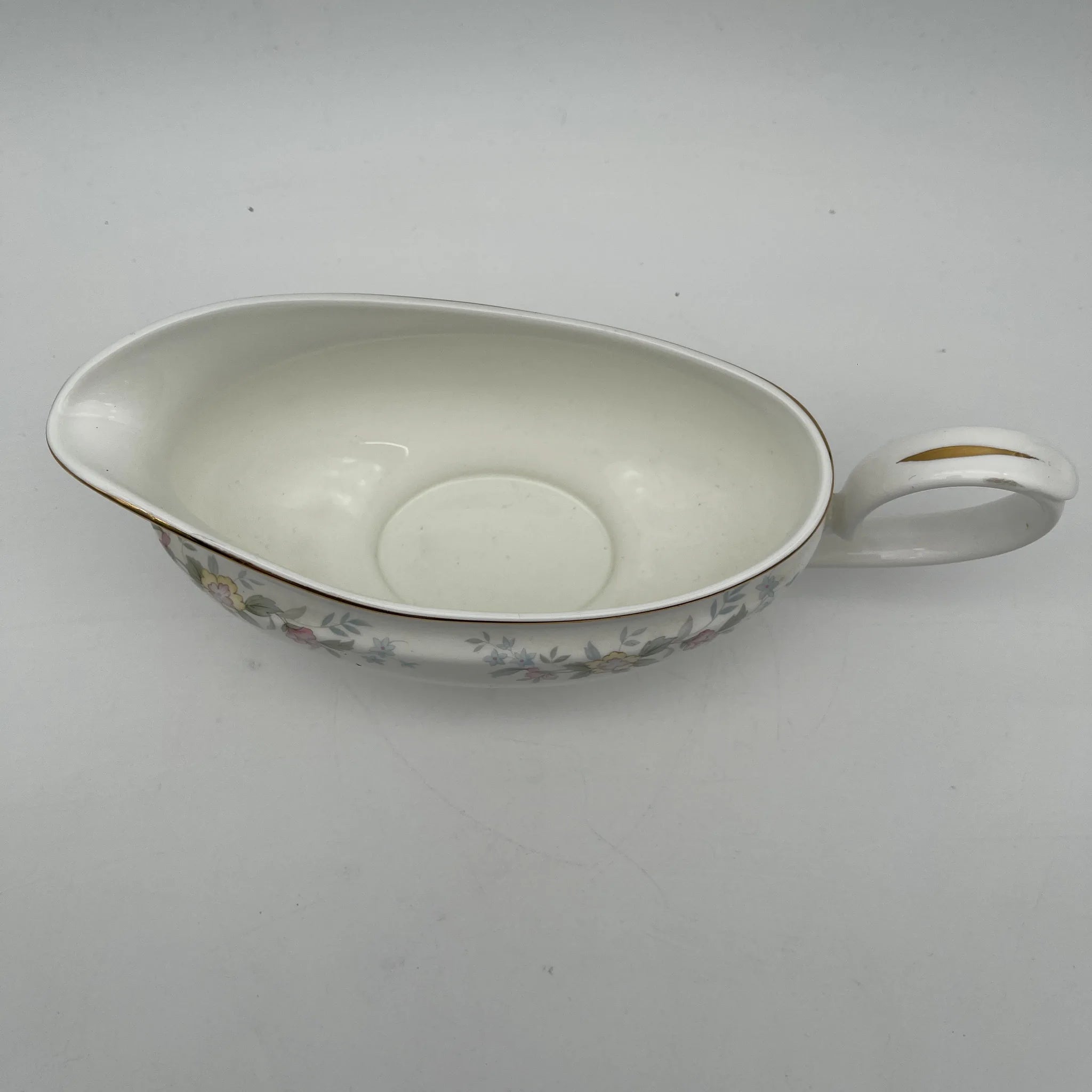 【复古】灰船(socier / source boat) / Mayfair / 1950-1980年代（推测）/ Fine Bone China /英国/ 小花图案，柔和色调，金彩