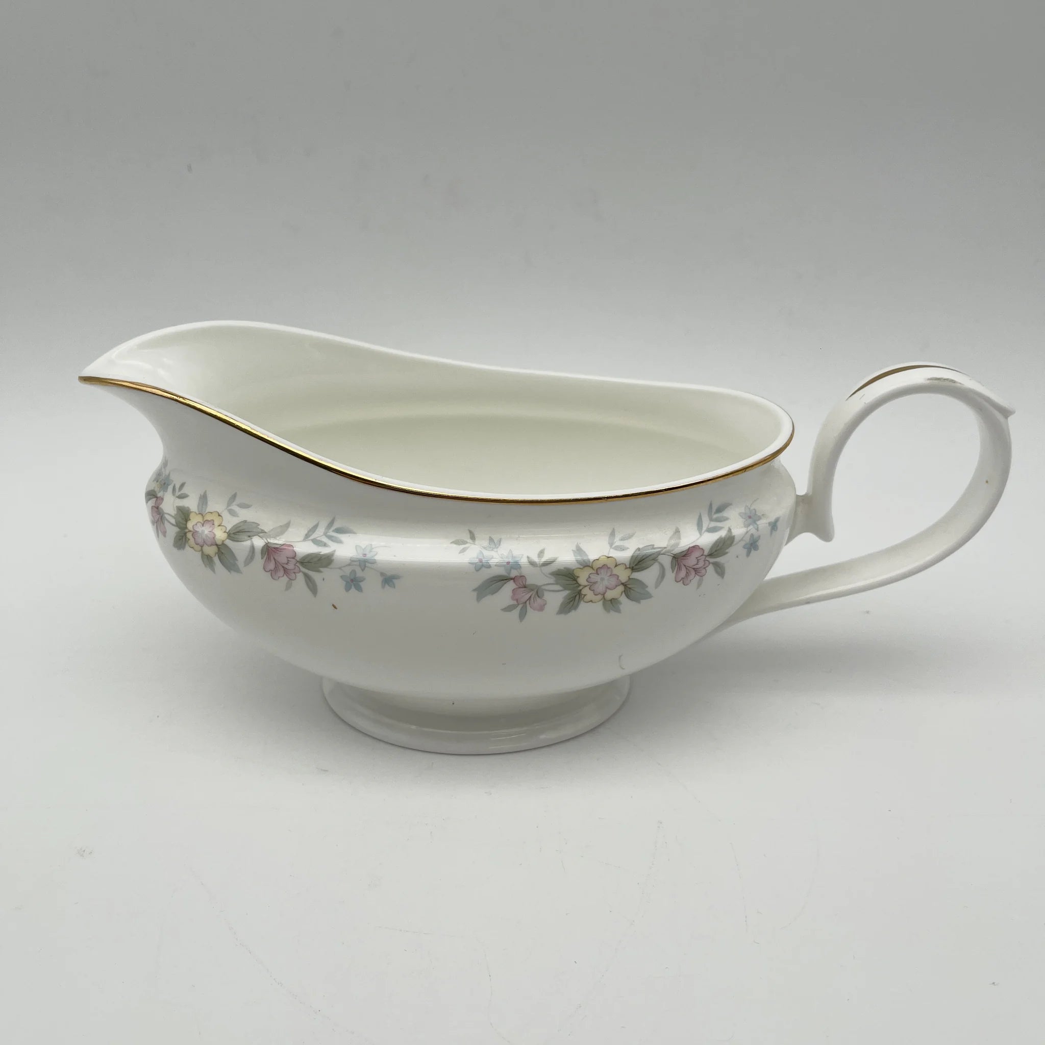 【复古】灰船(socier / source boat) / Mayfair / 1950-1980年代（推测）/ Fine Bone China /英国/ 小花图案，柔和色调，金彩