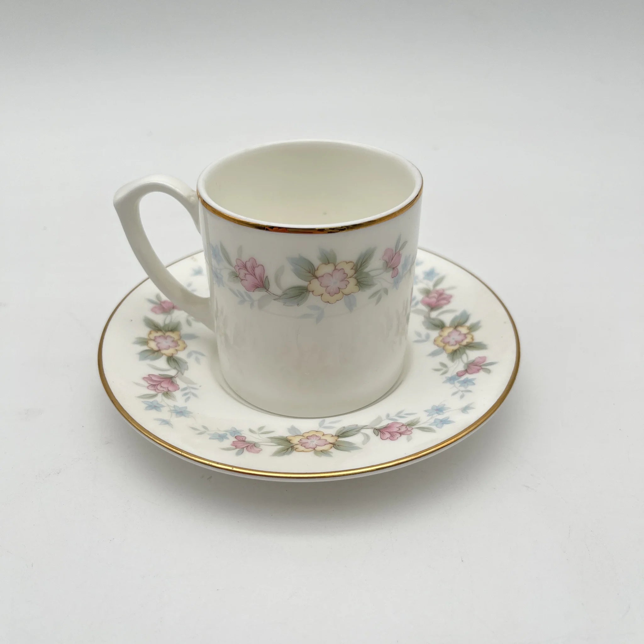 【复古】咖啡杯&茶托2p / Mayfair (Mayfair) / 1950-1980年代（推测）/ Fine Bone China /英国/小花花样， 柔和色调，金彩