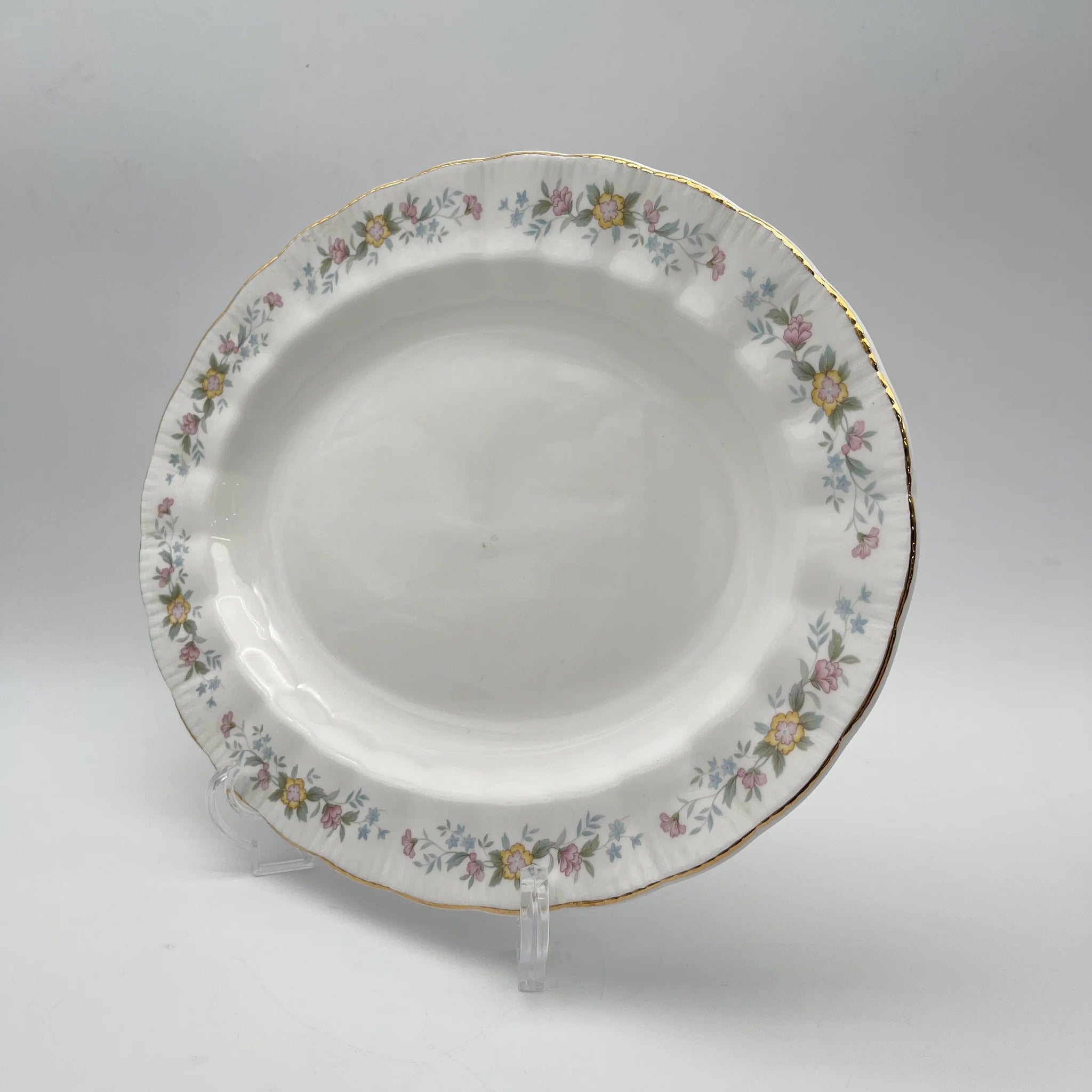 [Vintage] Oval serving plate (large plate) / Mayfair / 1950-1980s (estimated) / Fine Bone China / England / Small flower pattern, pastel color, gold color