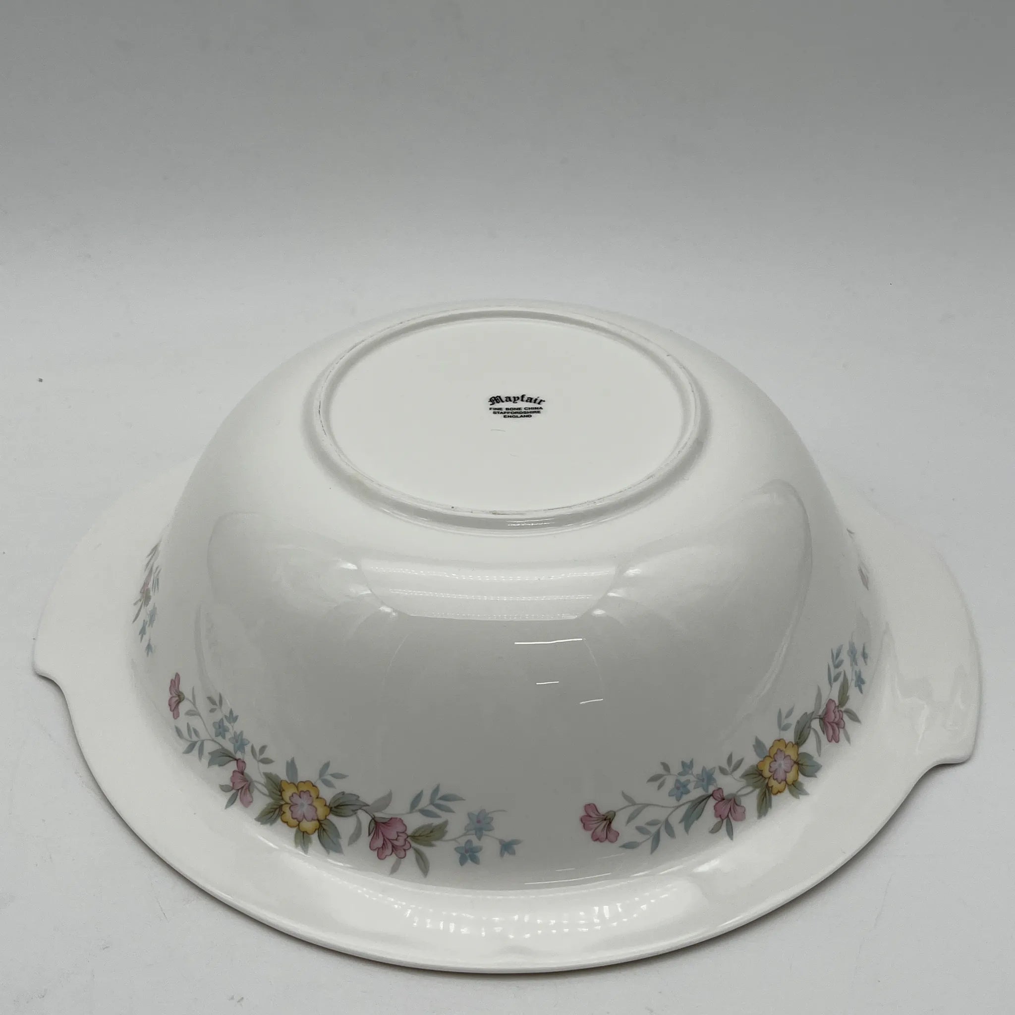 【复古】supire / Mayfair / 1950-1980年代（推测）/ Fine Bone China /英国/小花花样， 柔和色调，金彩