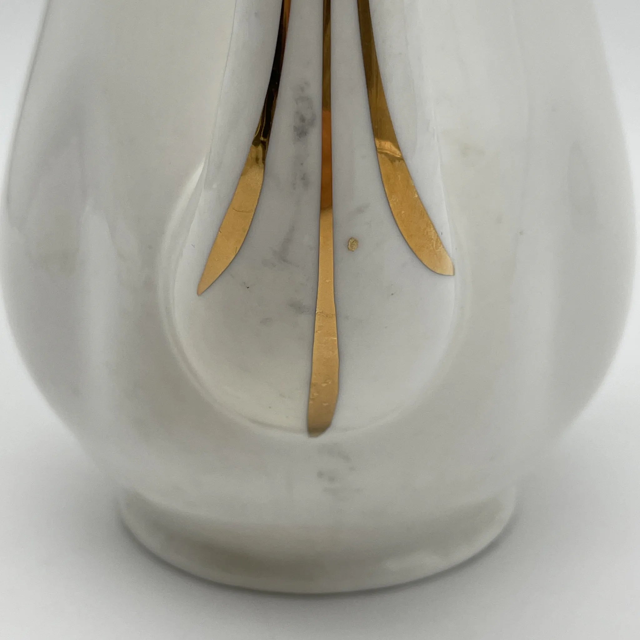 【复古】茶壶/ Mayfair (Mayfair) / 1950-1980年代（推定）/ Fine Bone China /英国/小花图案，柔和色调，金彩
