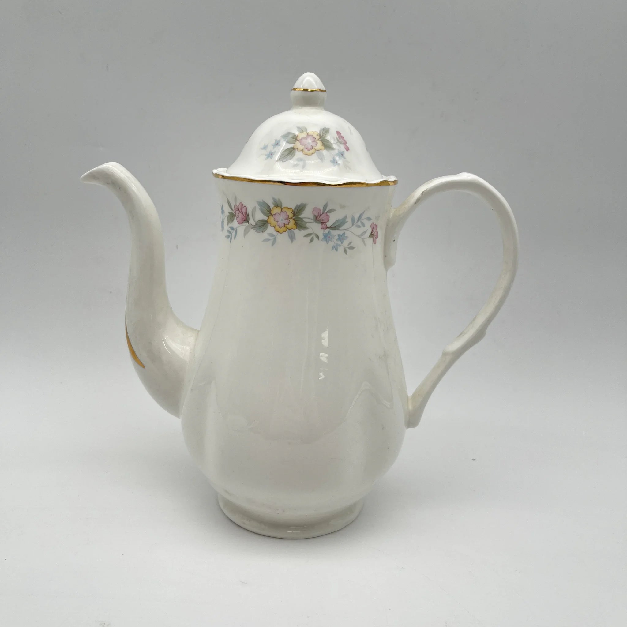 【复古】茶壶/ Mayfair (Mayfair) / 1950-1980年代（推定）/ Fine Bone China /英国/小花图案，柔和色调，金彩