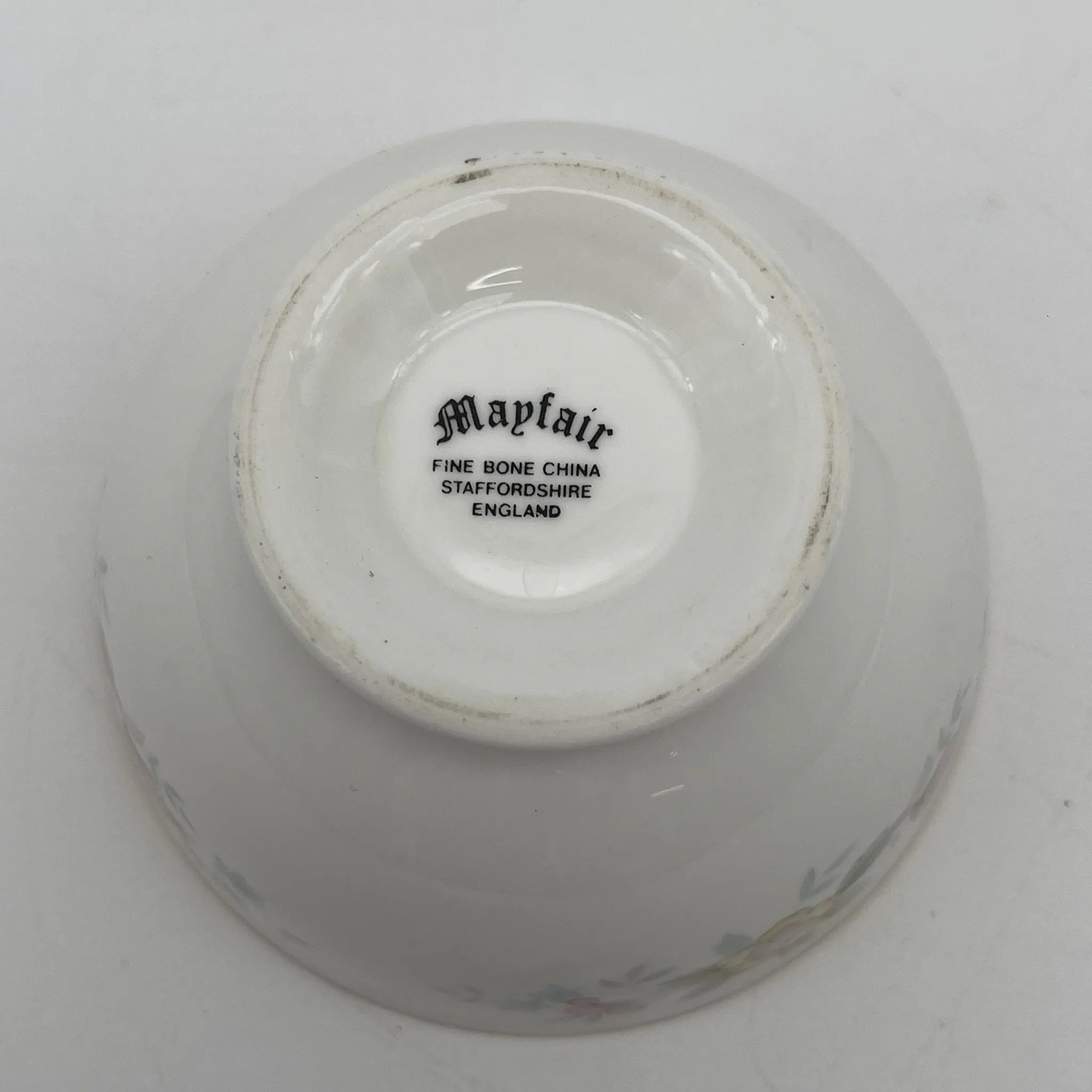 【复古】咖啡杯/ Mayfair (Mayfair) / 1950-1980年代（推测）/ Fine Bone China /英国/小花图案，柔和色调，金彩