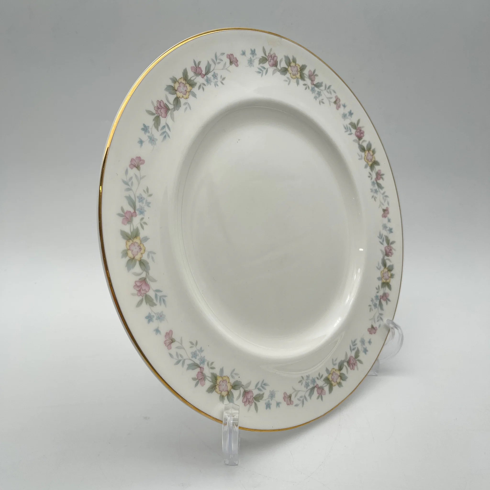 【复古】晚餐&甜点盘套装+备件盘/ Mayfair (Mayfair) / 1950-1980年代（推测）/ Fine Bone China /英国/ 小花图案，柔和色调，金彩
