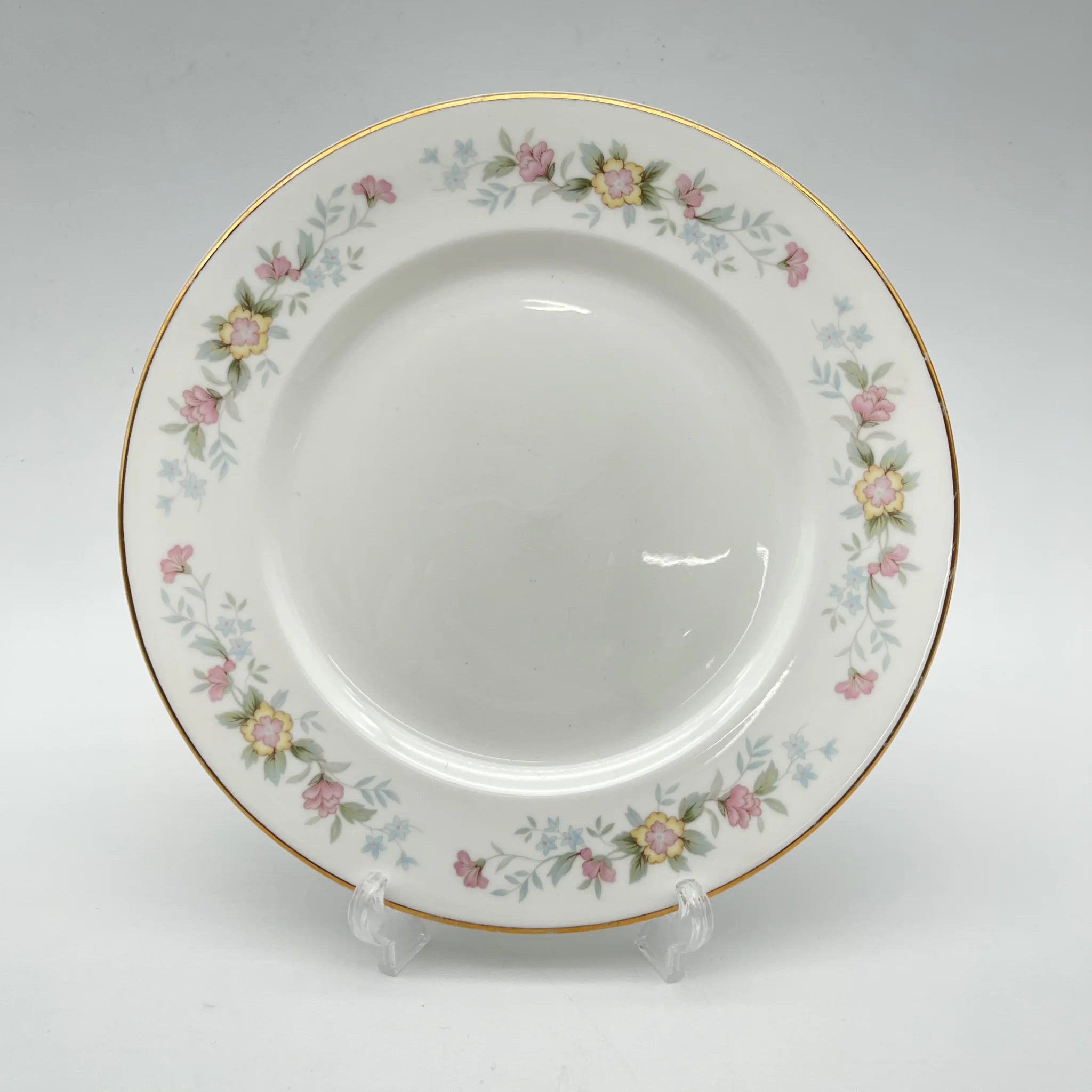 【复古】晚餐&甜点盘套装+备件盘/ Mayfair (Mayfair) / 1950-1980年代（推测）/ Fine Bone China /英国/ 小花图案，柔和色调，金彩