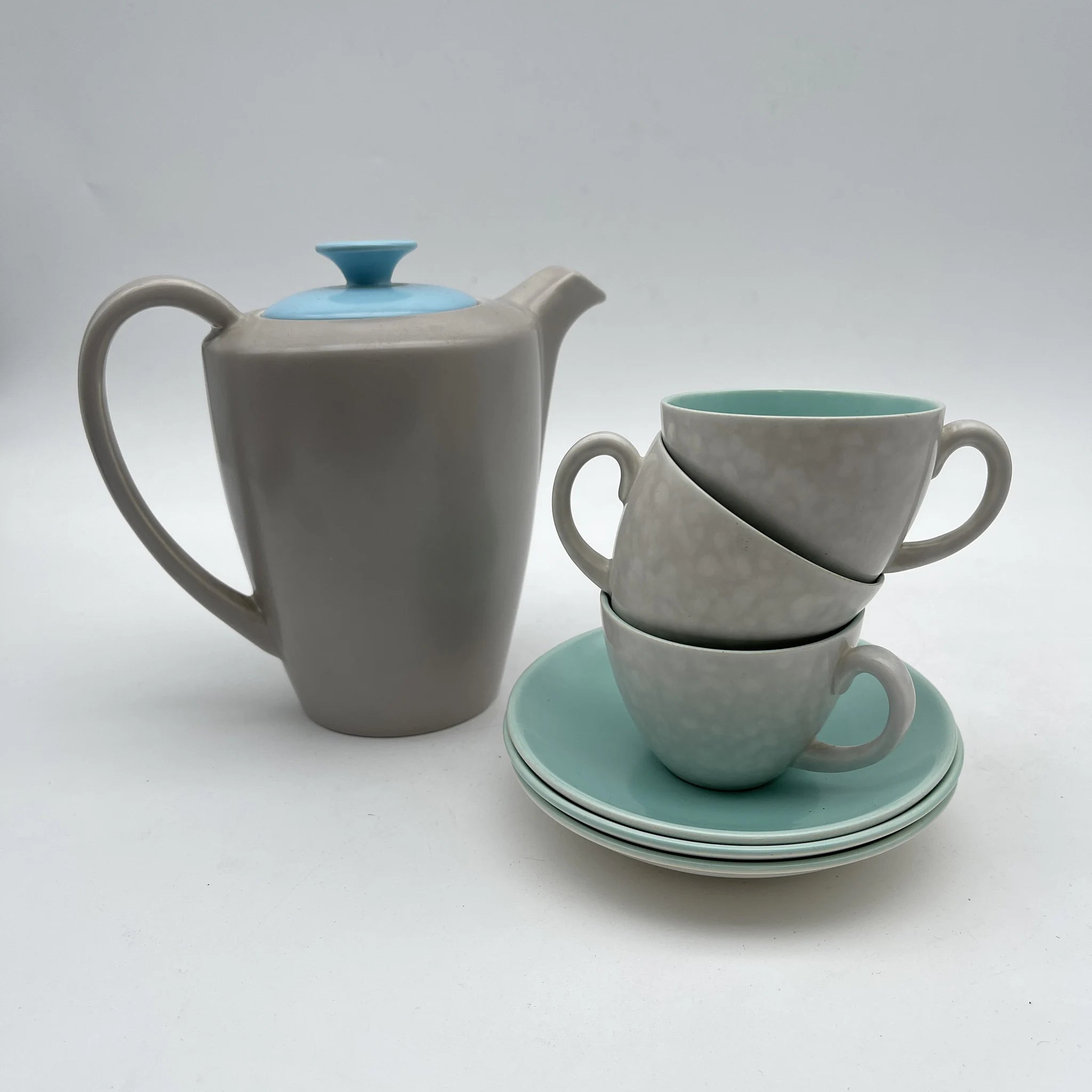 【葡萄酒】茶壶+杯子&碟子3p套装/ Poole Pottery（泳池壶）/ Twintone / Ice Green & Seagull / 1950-1960年代（估计）/陶器/英国/双色，斑点图案，海鸥蛋