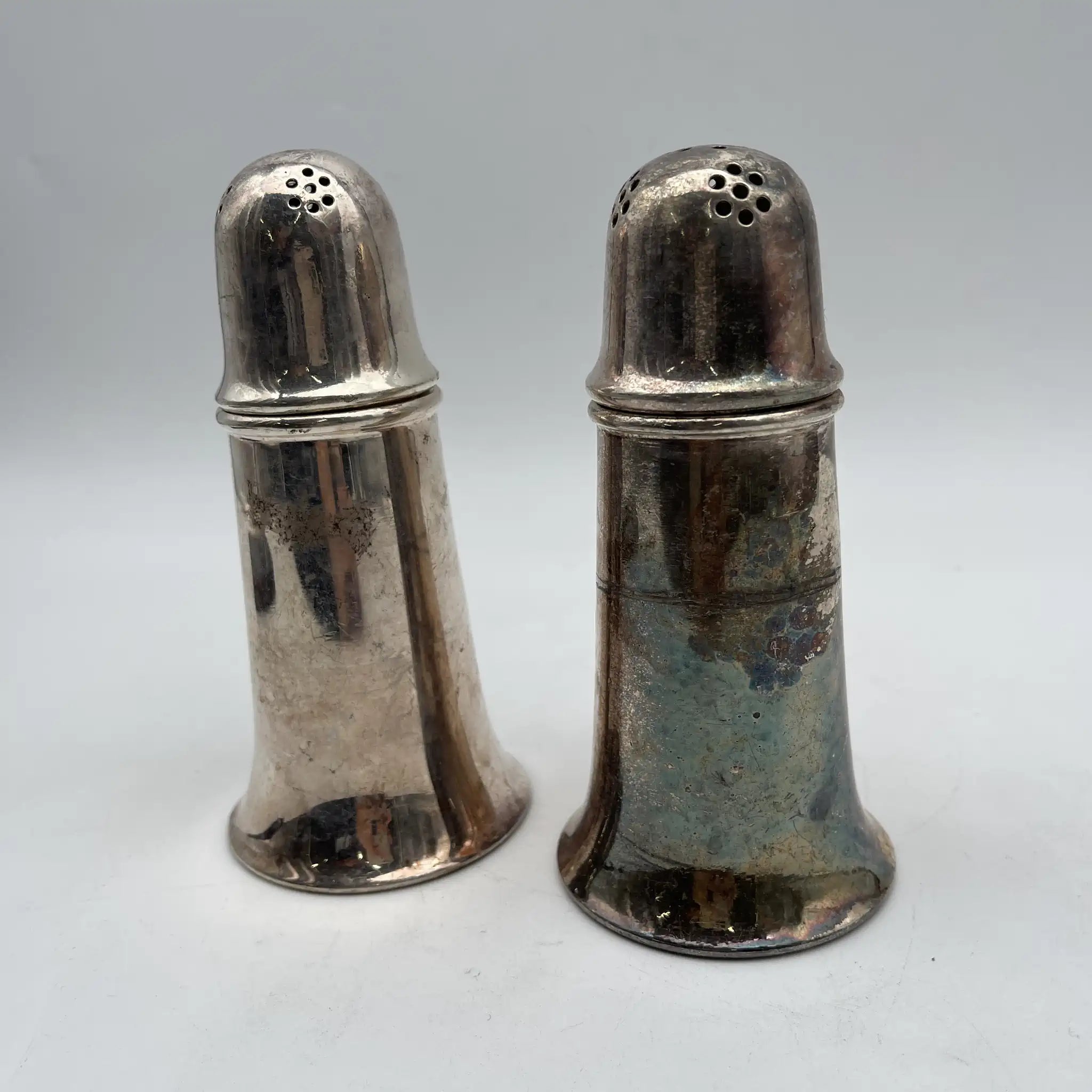 [Antique] Salt & Pepper / Mappin & Webb / Estimated 1920s / Silver plate / England