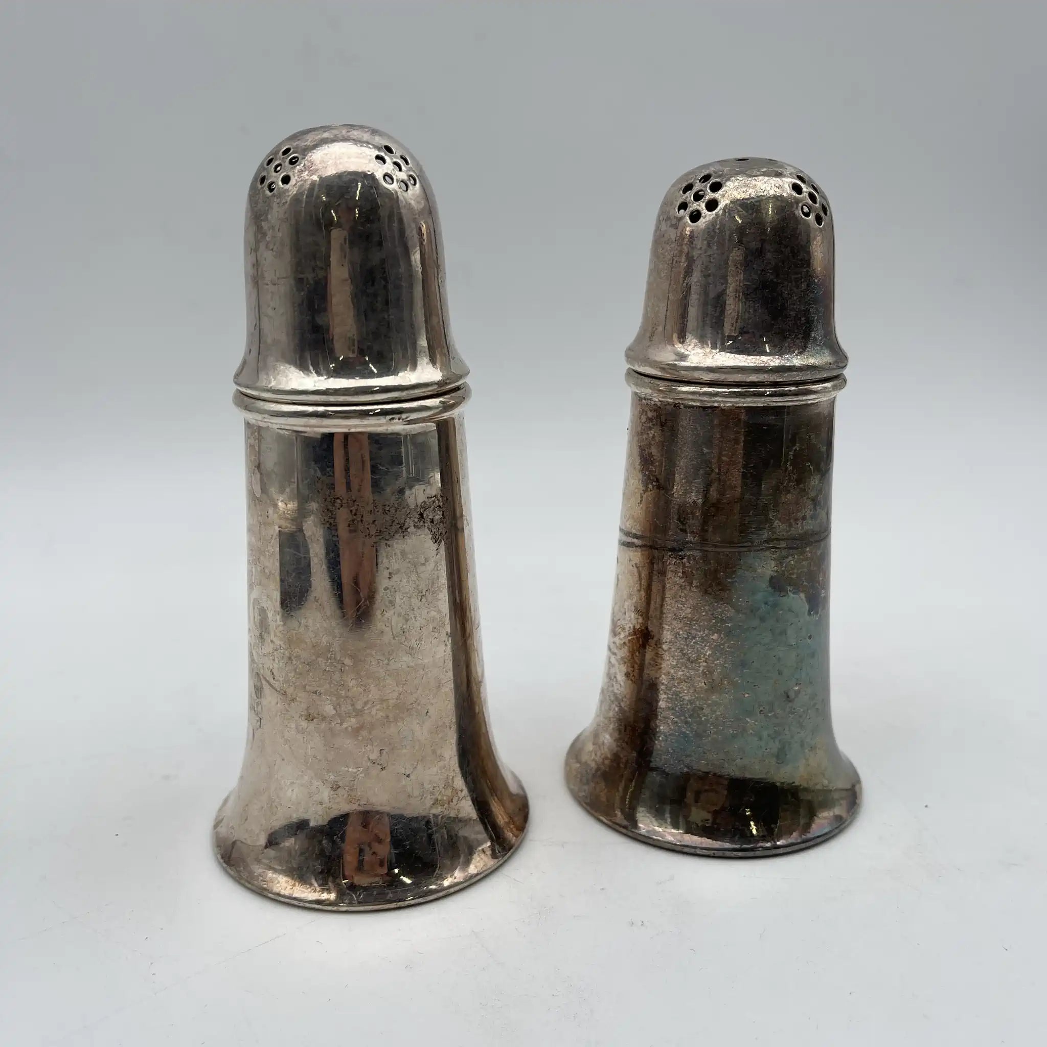[Antique] Salt & Pepper / Mappin & Webb / Estimated 1920s / Silver plate / England