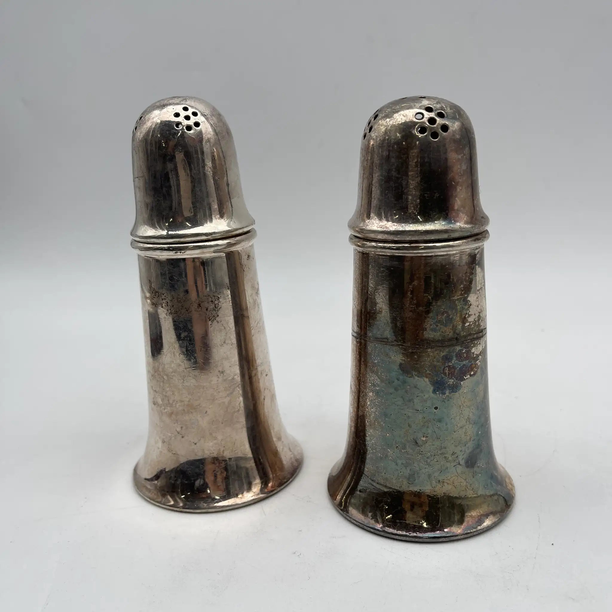 [Antique] Salt & Pepper / Mappin & Webb / Estimated 1920s / Silver plate / England