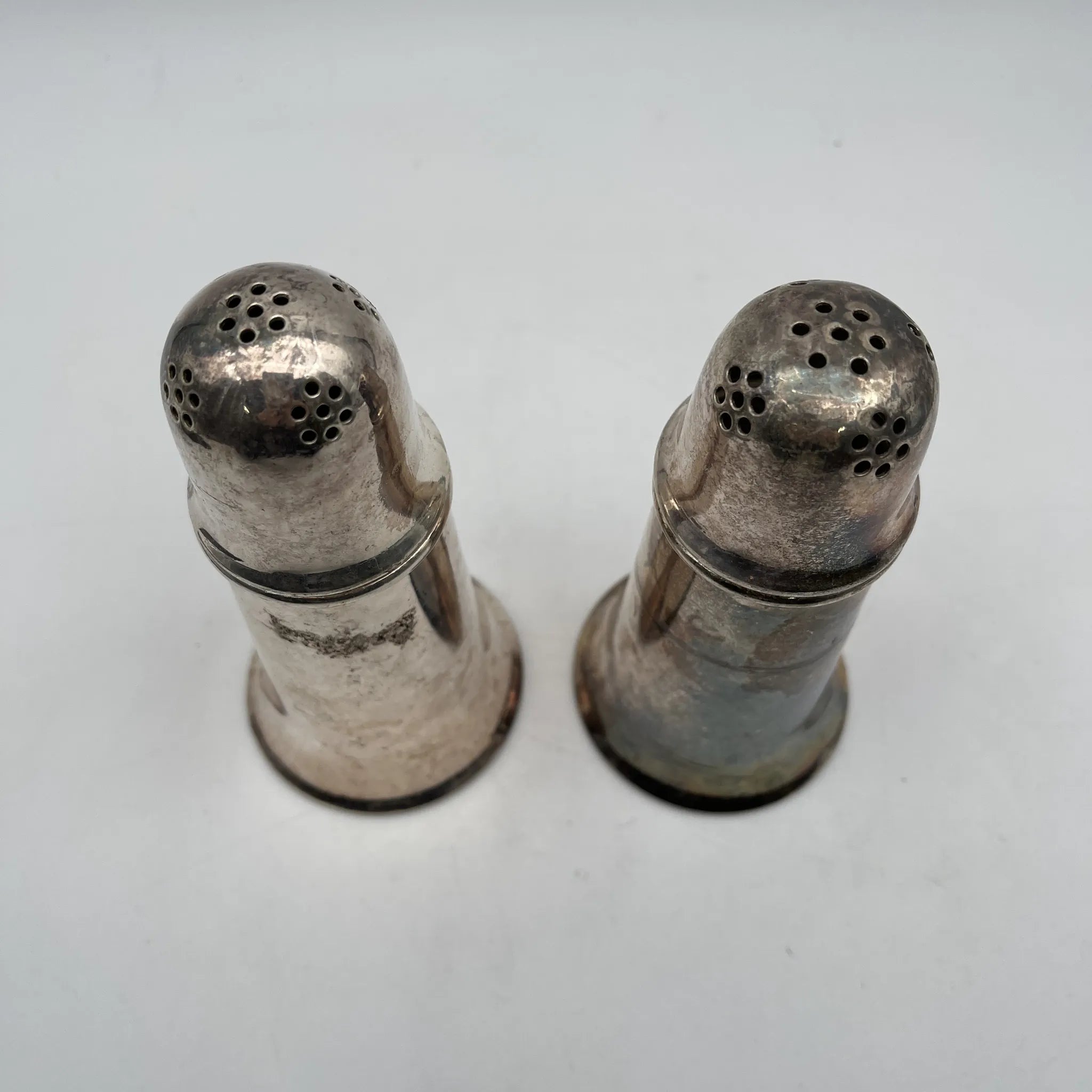 [Antique] Salt & Pepper / Mappin & Webb / Estimated 1920s / Silver plate / England