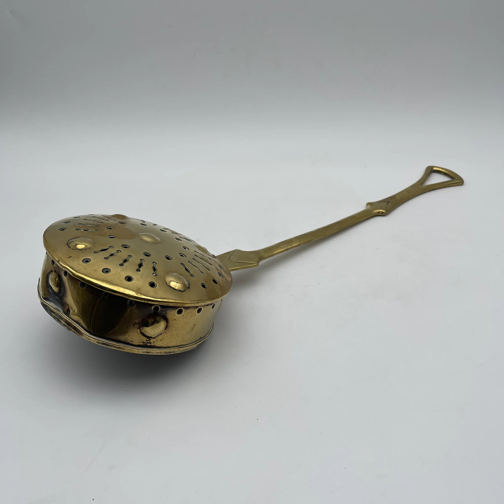 [Antique] Chestnut roaster / Estimated early 20C / Brass / England / Fire tool