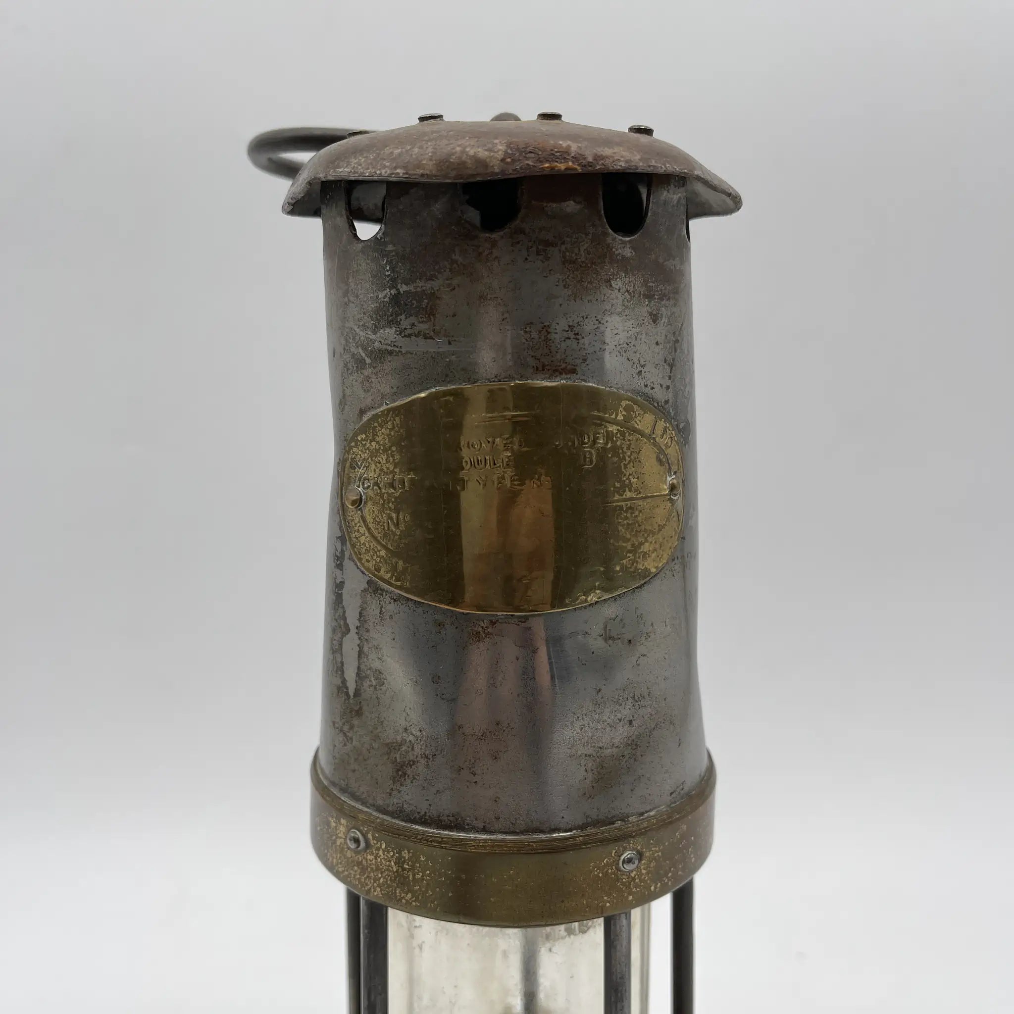 [Antique] Oil lamp (coal mine lamp) / Estimated mid-20C / Steel / England / With hook, safety light