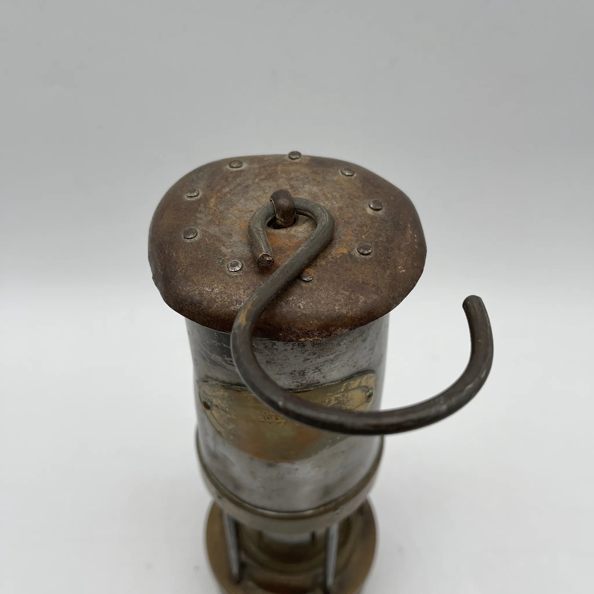 [Antique] Oil lamp (coal mine lamp) / Estimated mid-20C / Steel / England / With hook, safety light