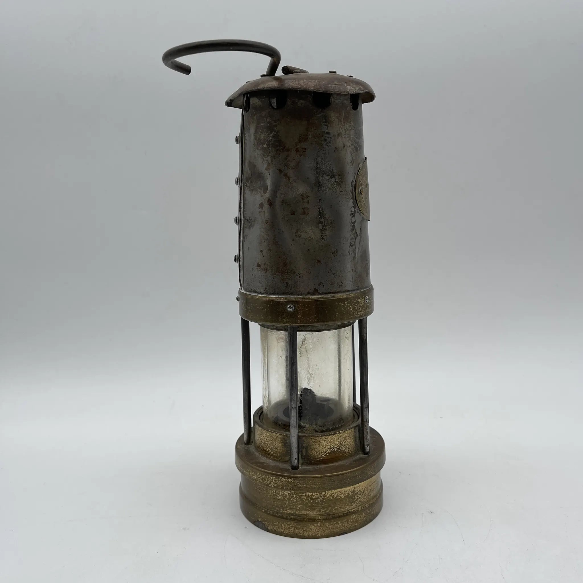 [Antique] Oil lamp (coal mine lamp) / Estimated mid-20C / Steel / England / With hook, safety light