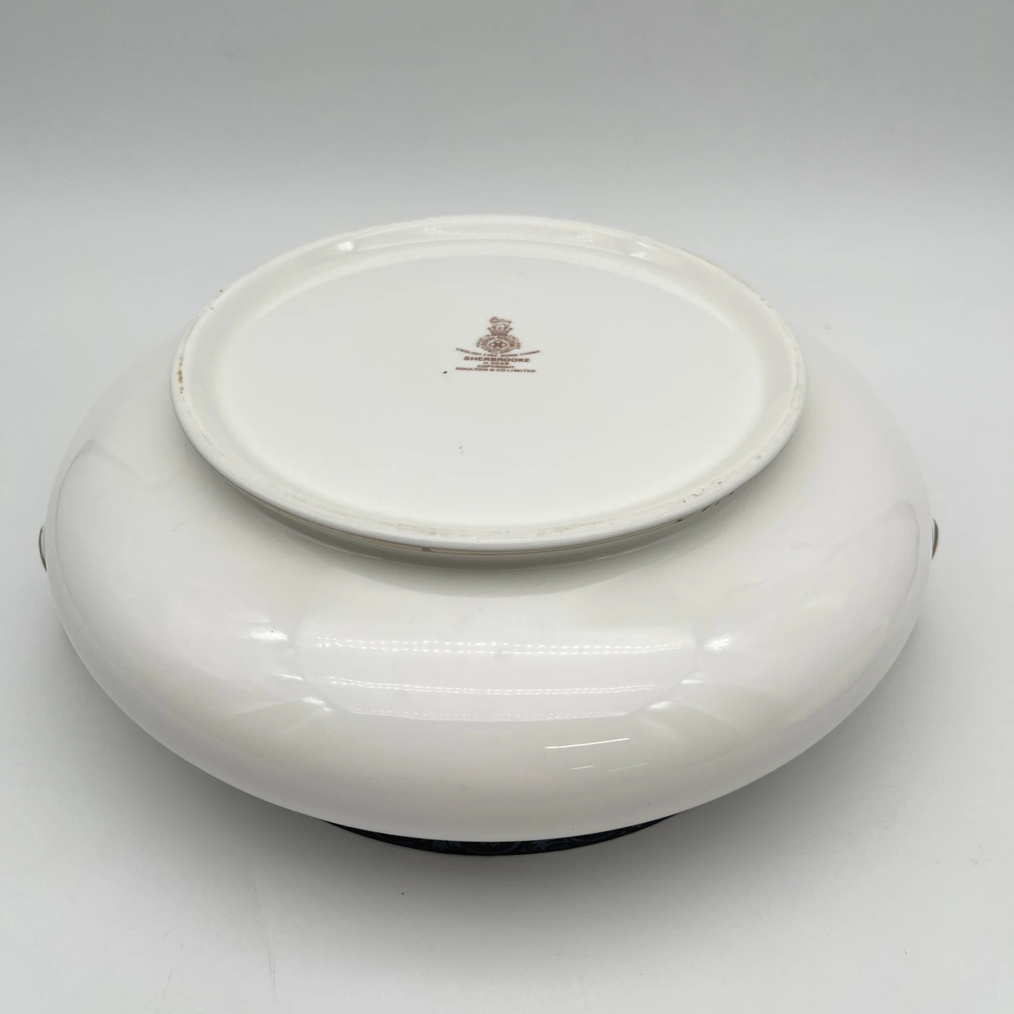 [Vintage] Soupturen / Royal Doulton / Sherbrooke / 1970-1990s / Fine Bone China / England / Silver, Acanthus, Festoon