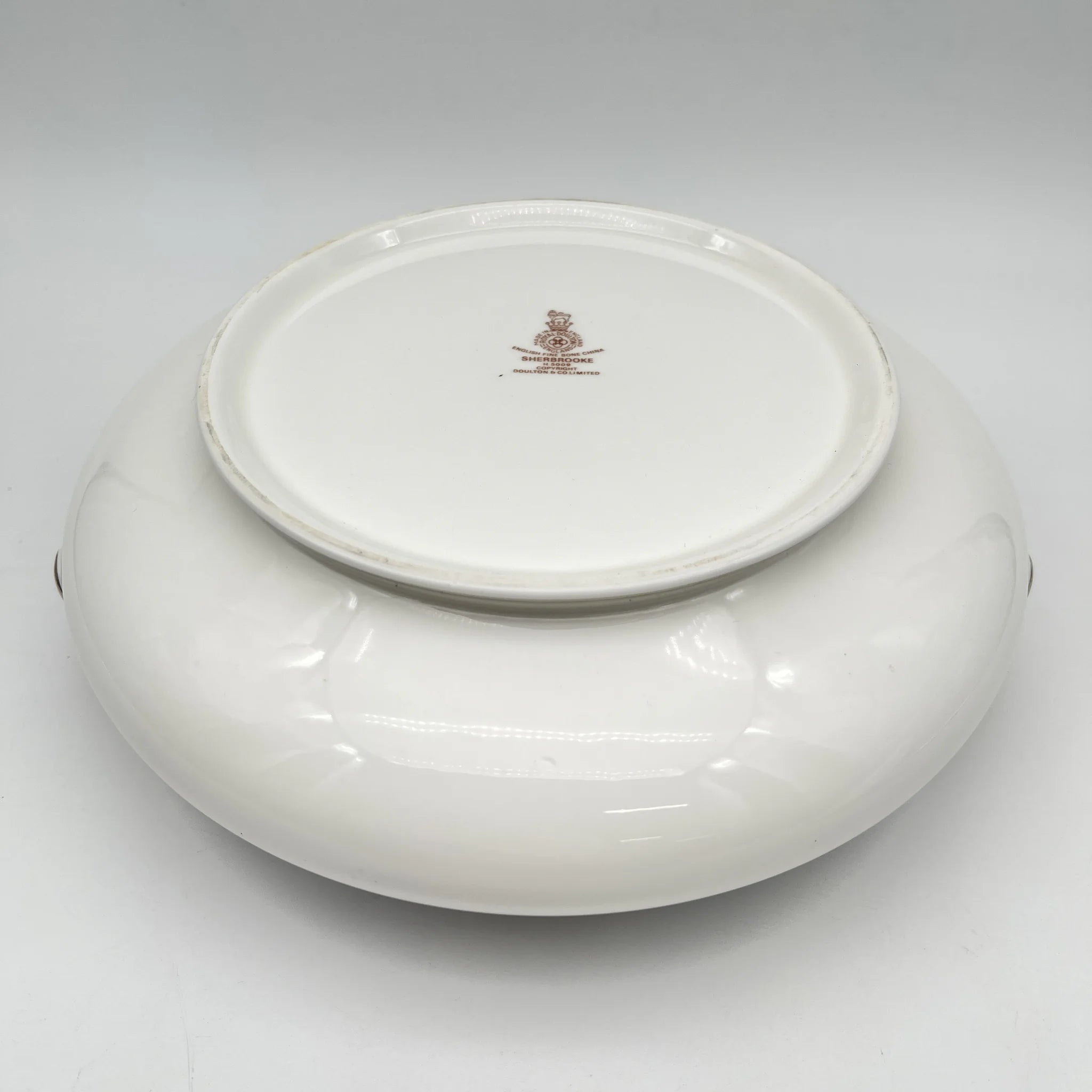 [Vintage] Soupturen / Royal Doulton / Sherbrooke / 1970-1990s / Fine Bone China / England / Silver, Acanthus, Festoon