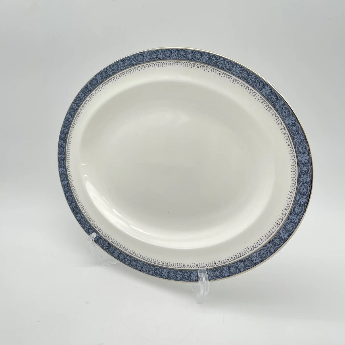 Royal Doulton (ロイヤルドルトン) / オーバルサービングプレート (大皿) / Sherbrooke / 1970-1990年代 / Fine Bone China / イギリス / 銀彩, アカンサス,ブルー,洋食器,デザートプレート / [ビンテージ]