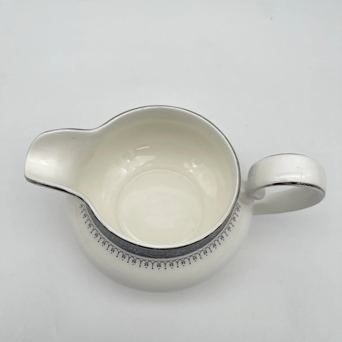 Royal Doulton / Creamer (Milk Pitcher) / Sherbrooke / 1970-1990s / Fine Bone China / England / Silver, Acanthus, Blue, Western Tableware, Tea Time / [Vintage]