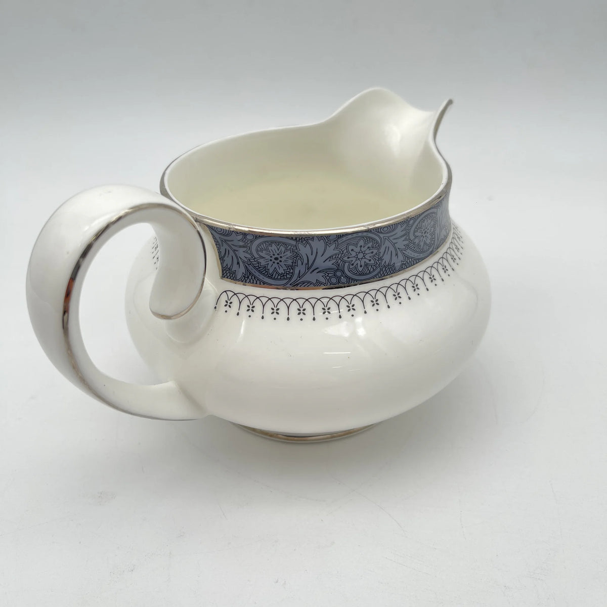 Royal Doulton / Creamer (Milk Pitcher) / Sherbrooke / 1970-1990s / Fine Bone China / England / Silver, Acanthus, Blue, Western Tableware, Tea Time / [Vintage]