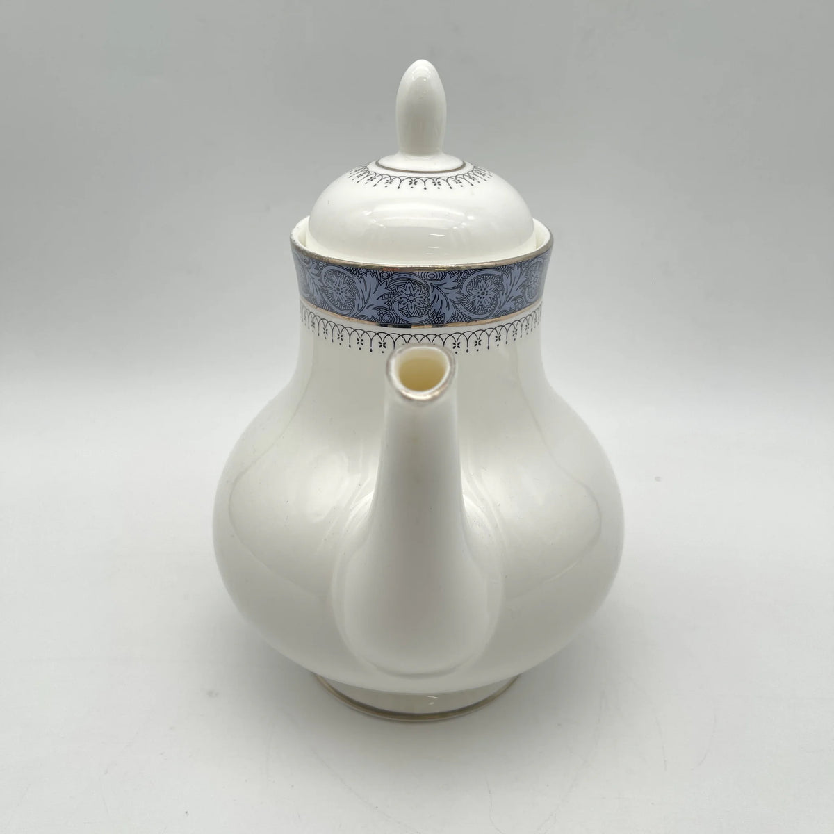 Royal Doulton / Teapot (coffee pod) / Sherbrooke / 1970-1990s / Fine Bone China / England / Silver, acanthus, blue, Western tableware, tea time, coffee pot / [Vintage]