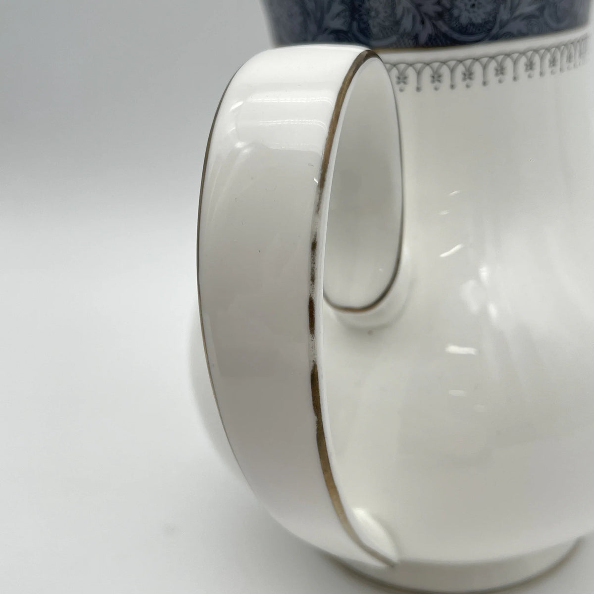 Royal Doulton / Teapot (coffee pod) / Sherbrooke / 1970-1990s / Fine Bone China / England / Silver, acanthus, blue, Western tableware, tea time, coffee pot / [Vintage]