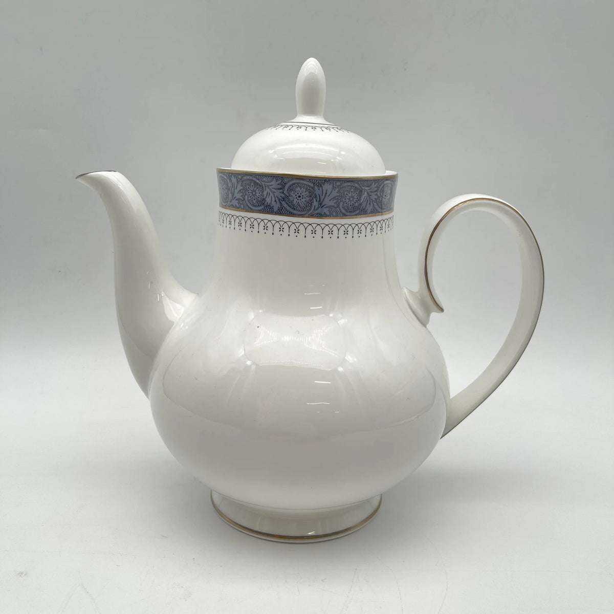 Royal Doulton / Teapot (coffee pod) / Sherbrooke / 1970-1990s / Fine Bone China / England / Silver, acanthus, blue, Western tableware, tea time, coffee pot / [Vintage]